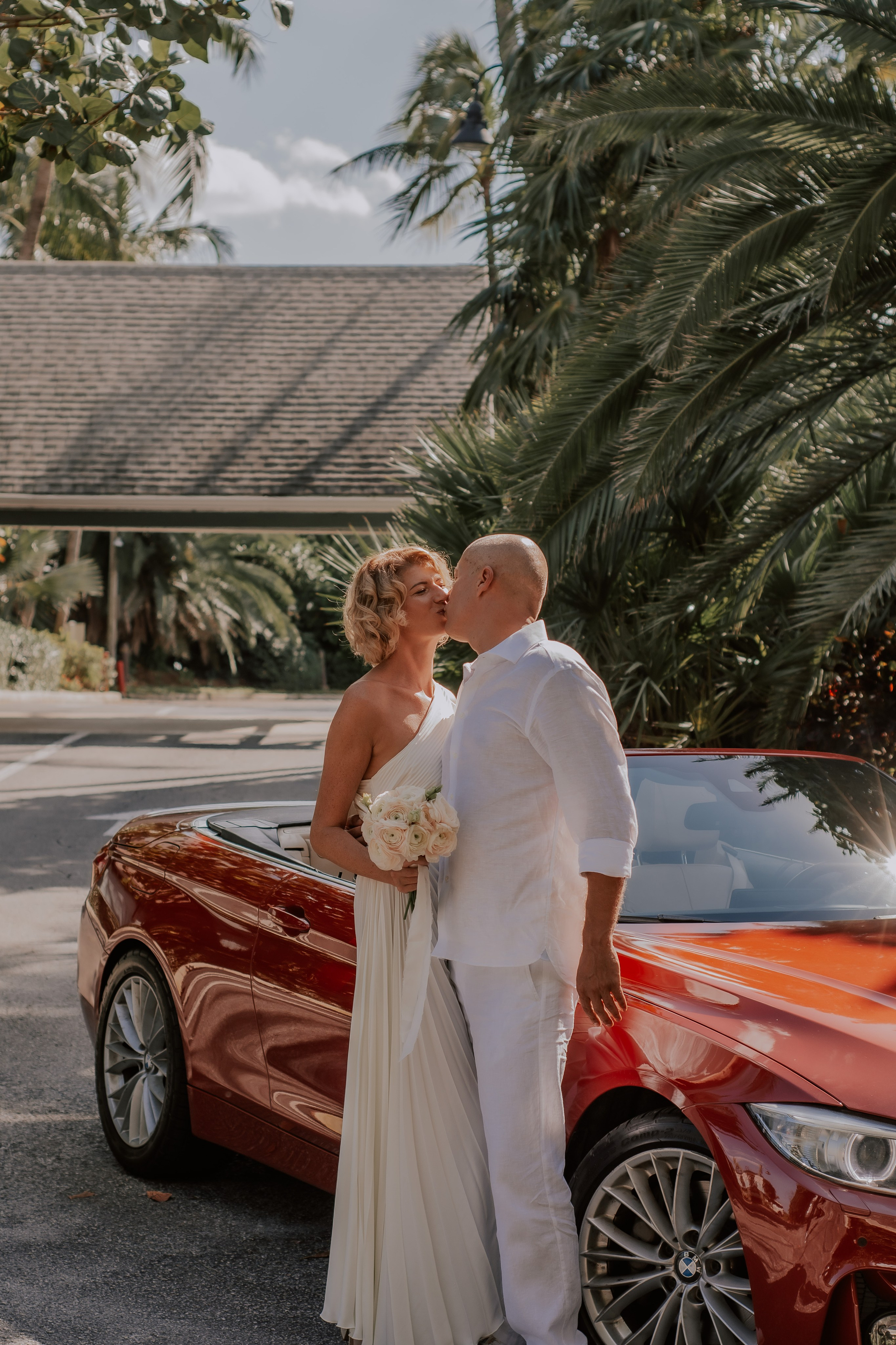 Wedding photography in Miami. Professional portrait photographer in Los Angeles | Axenia Haritonova