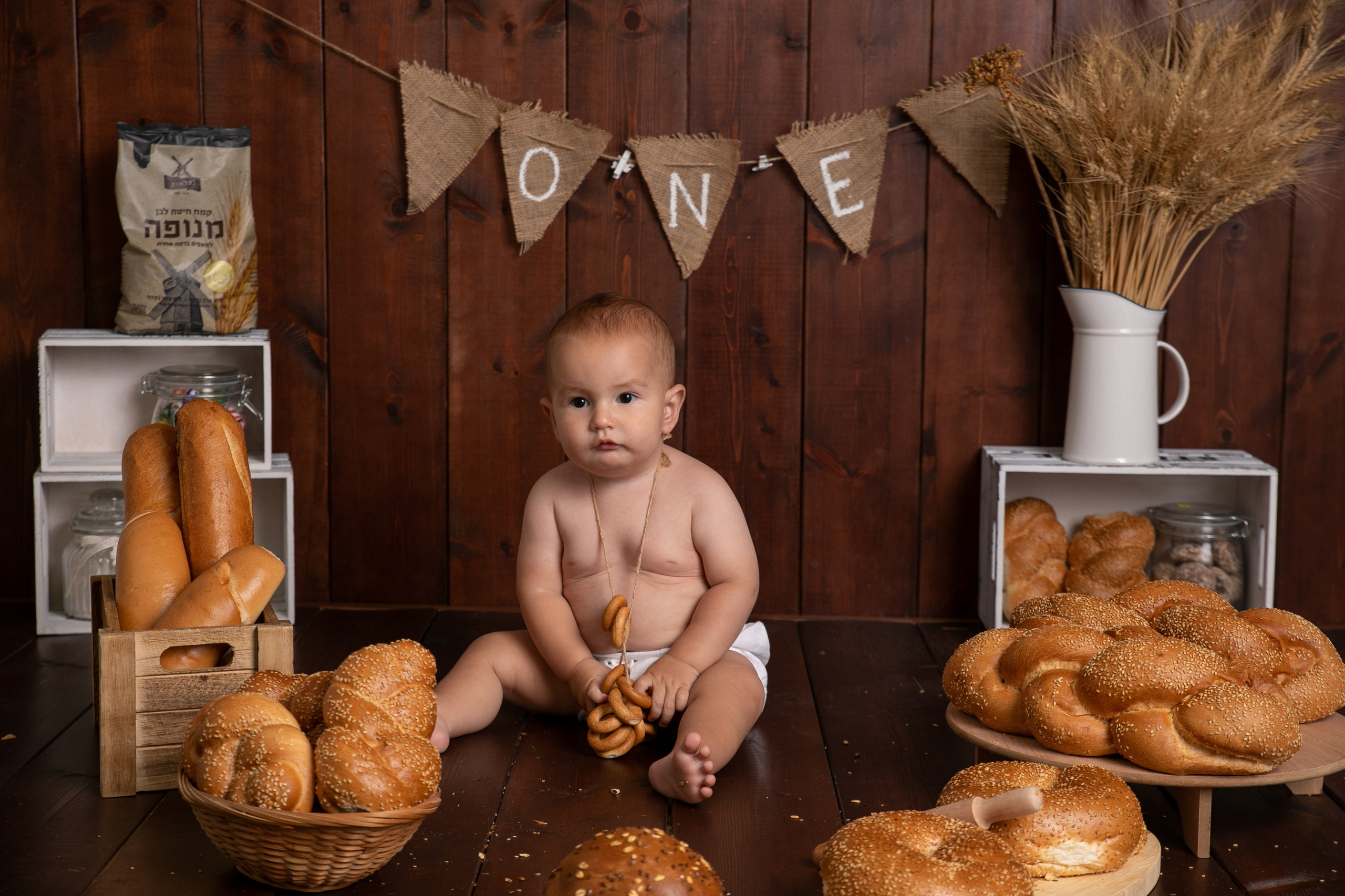 גיל שנה. נטליה רוזמן צלמת הריון ניובורן ילדים ובוק בת מצווה