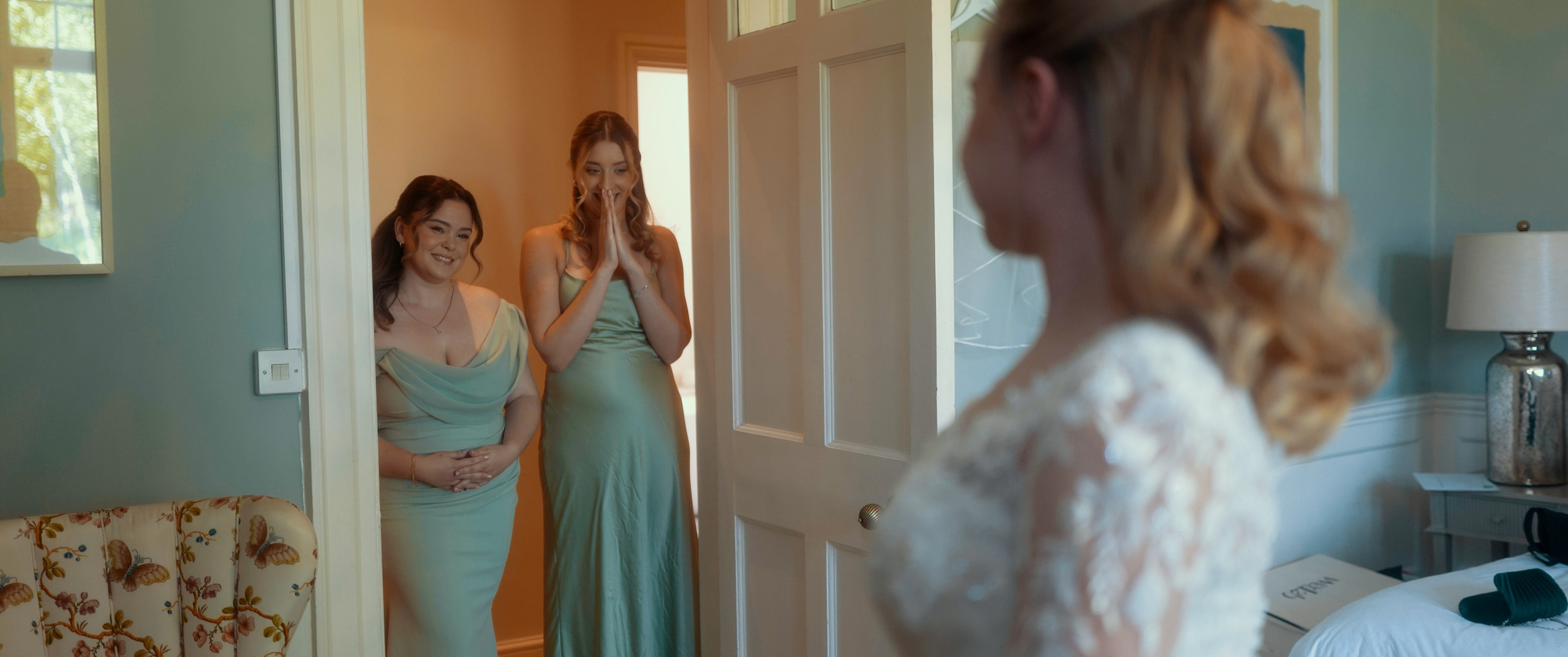 Fotografie de Nuntă. Foto-Video Nunta Iasi, Suceava, Bucuresti / Disponibilitate 2025 — 2026 — 2027