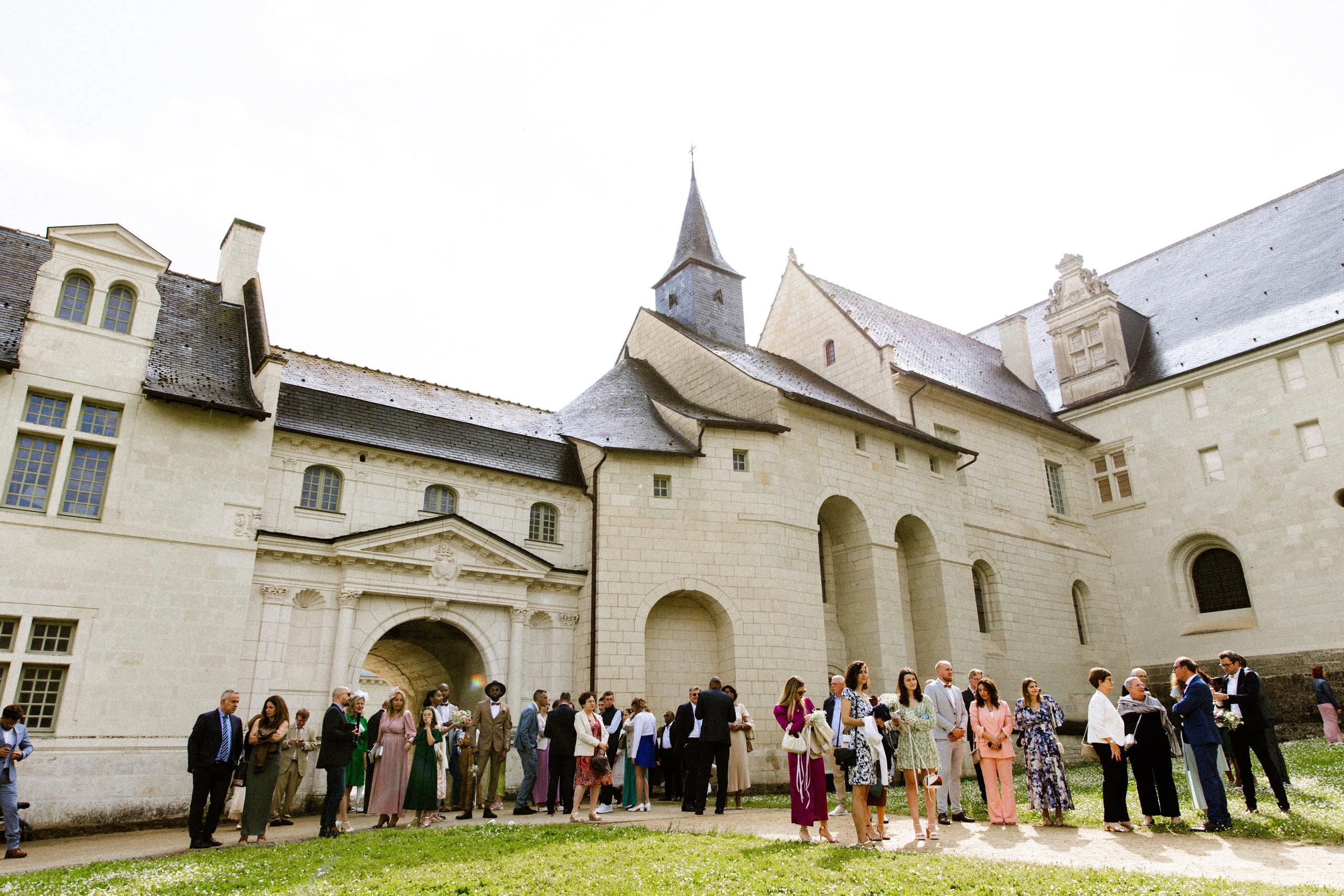 Naike & Clement | Castle Wedding Photography in France. Paris Wedding Photographer