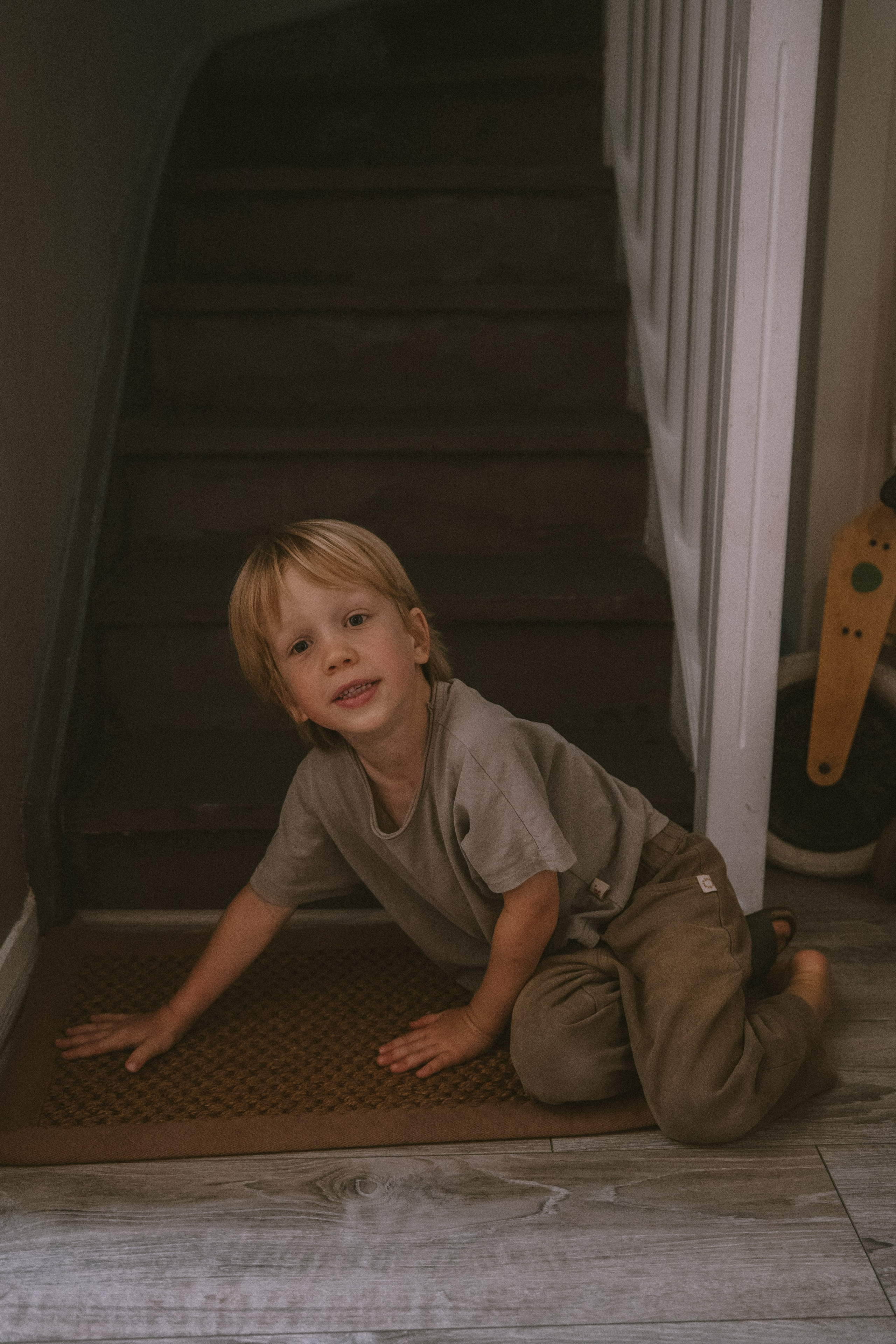 Family At Home Photoshoot in Paris | Natural Lifestyle Photography. Paris Wedding Photographer