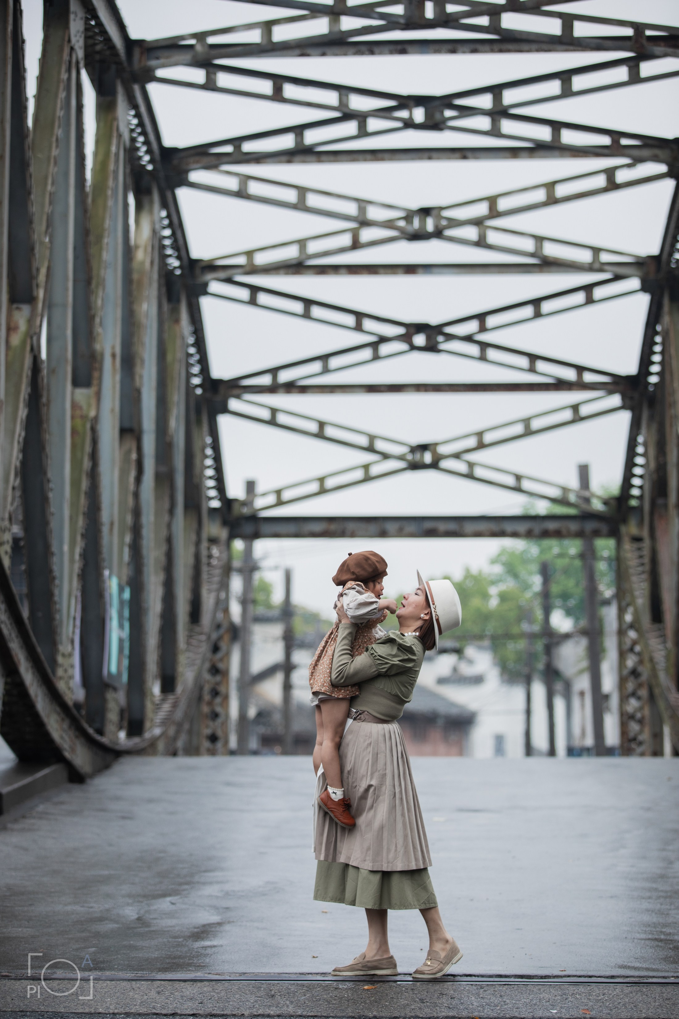 Семейная фотосессия в шанхайской киностудии. Photographer in Shanghai — Lola Pidluskaya