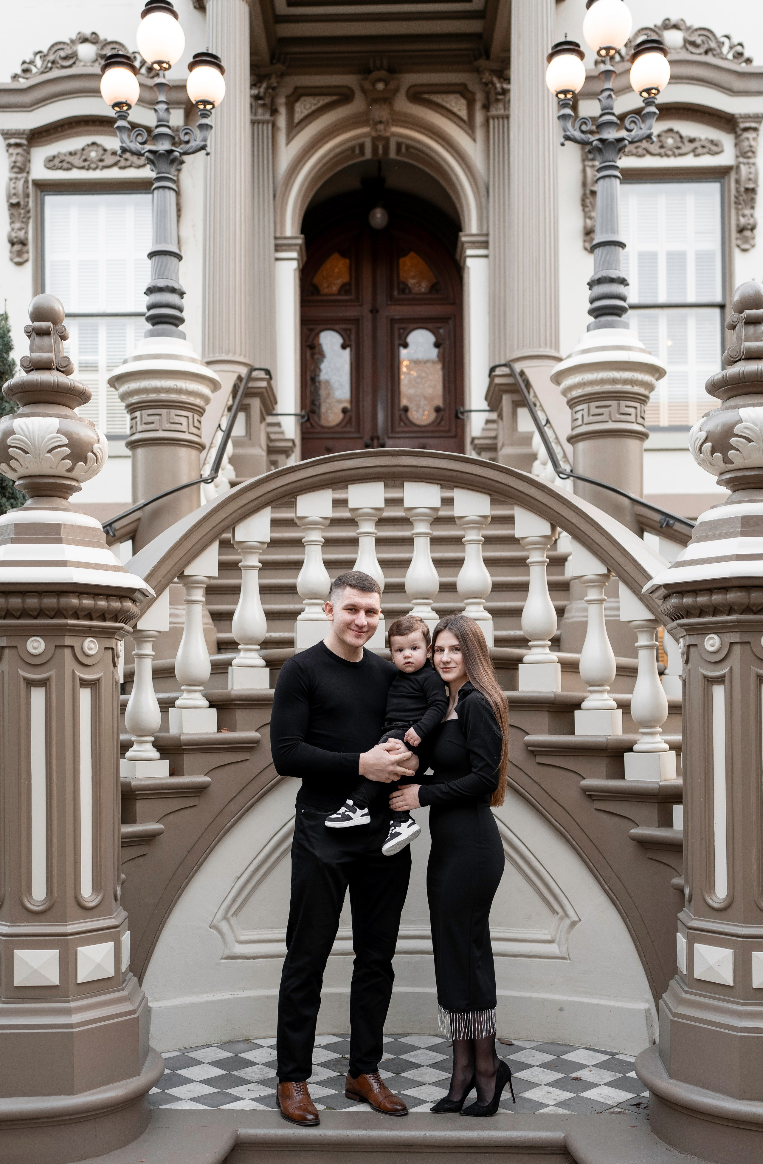 Artem, Nadia & Elisha. Family photographer in Sacramento | Sofia Pavenko