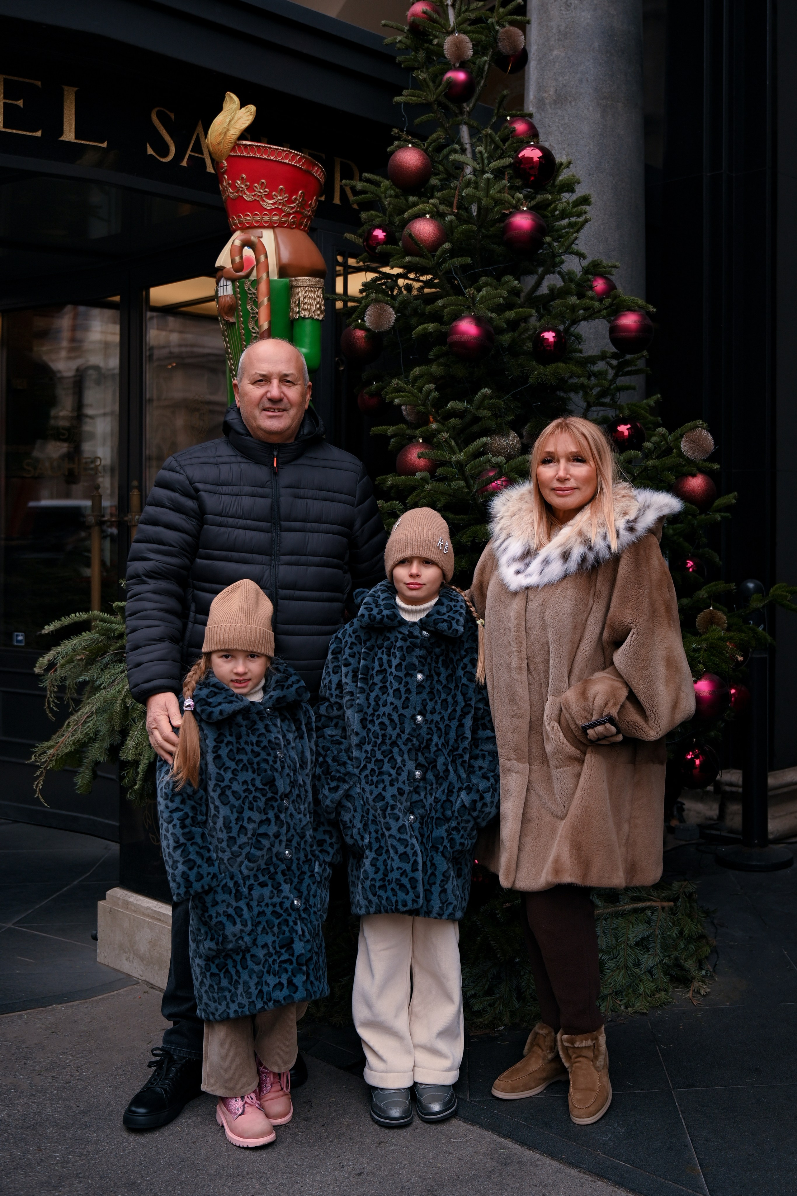 Christmas holidays. Photo Vienna and Bratislava