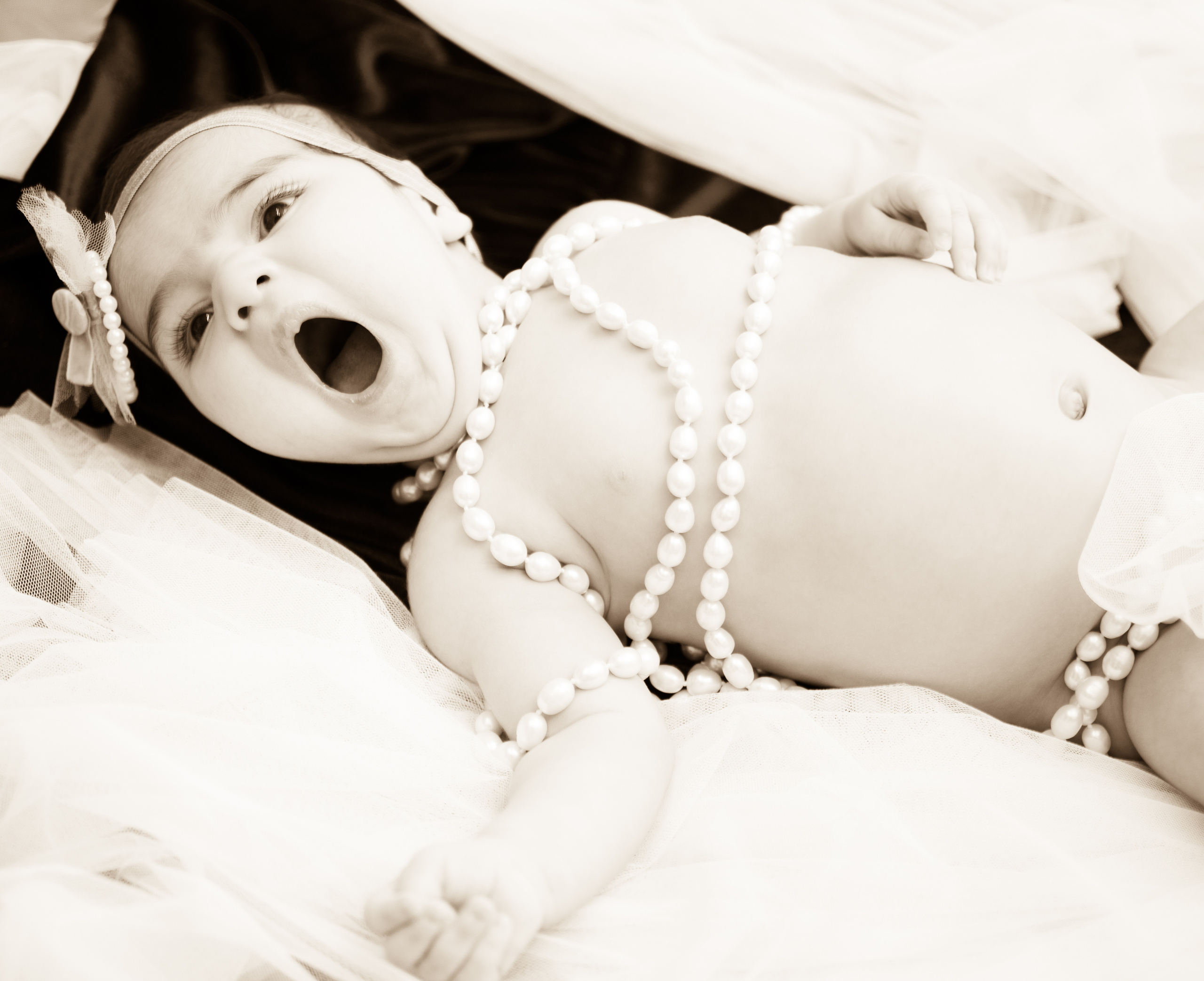 Newborn Photoshoot. Professional Photograher, Antwerpen/Belgium