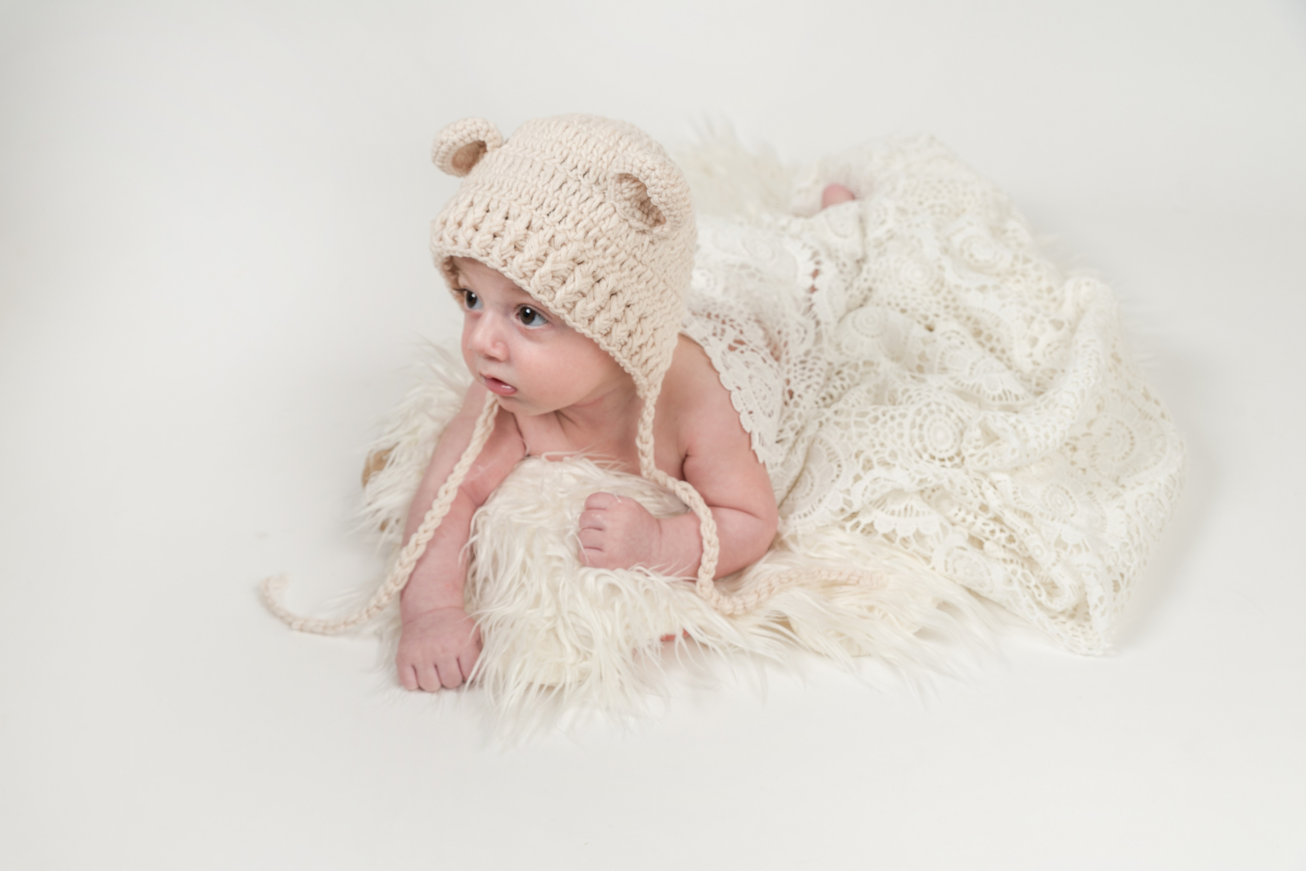 Newborn Photoshoot. Professional Photograher, Antwerpen/Belgium