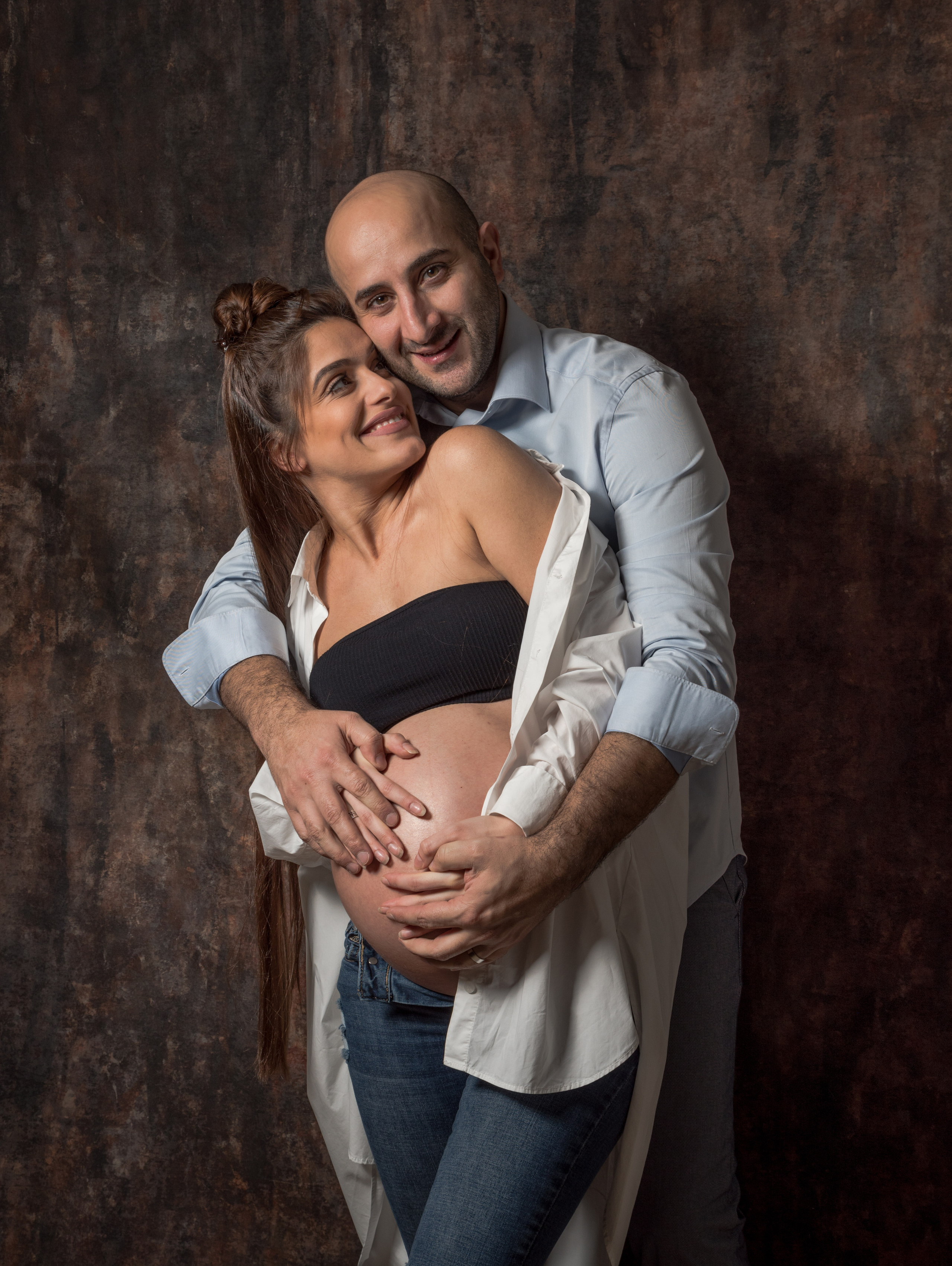 Pregnancy Photoshoot. Professional Photograher, Antwerpen/Belgium