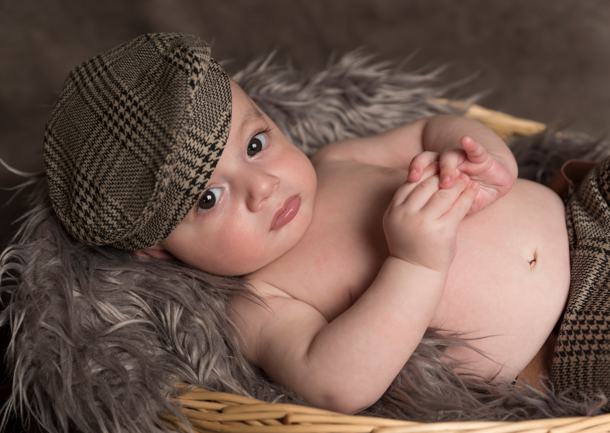 Newborn Photoshoot. Professional Photograher, Antwerpen/Belgium