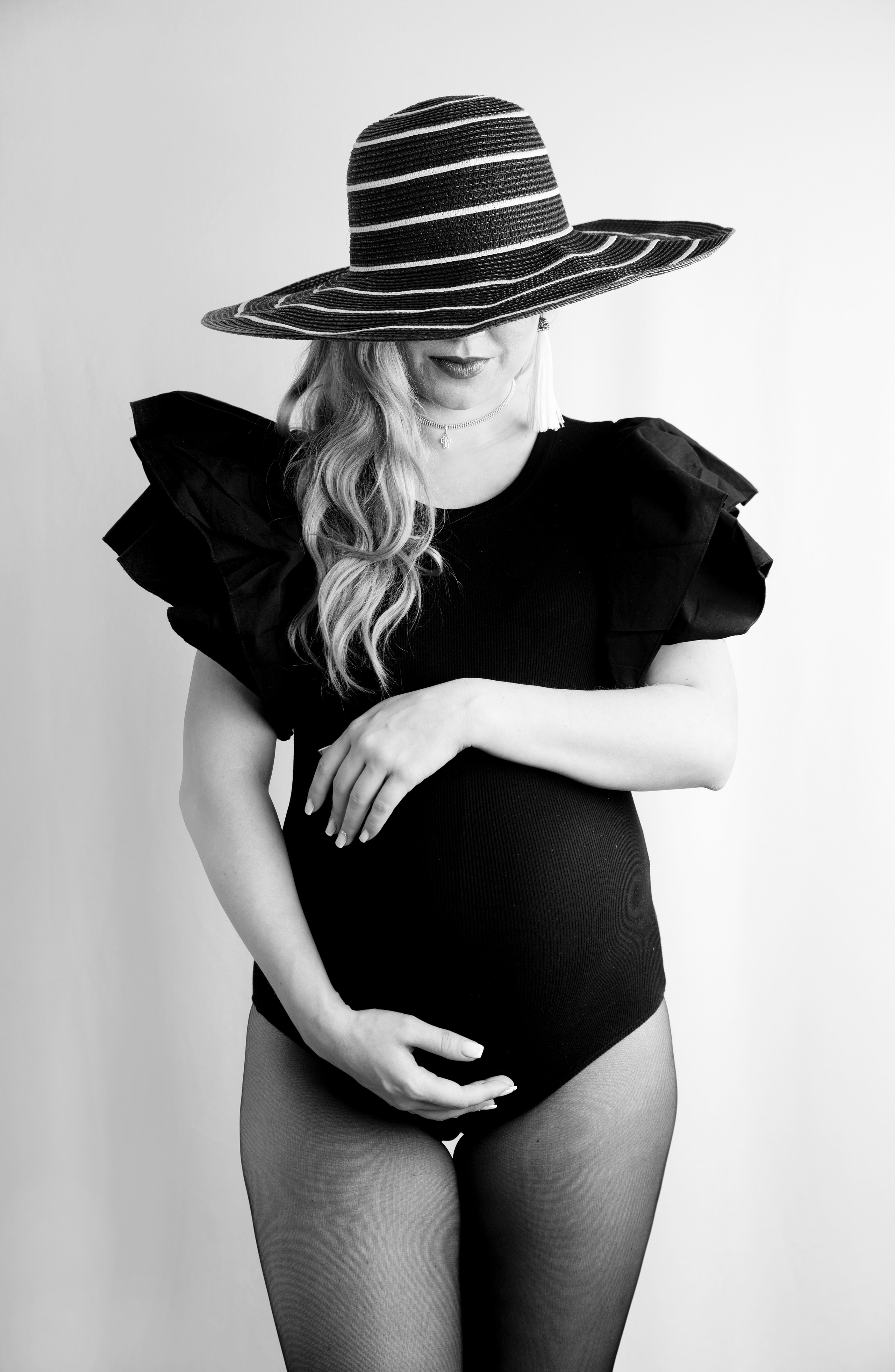 Pregnancy Photoshoot. Professional Photograher, Antwerpen/Belgium