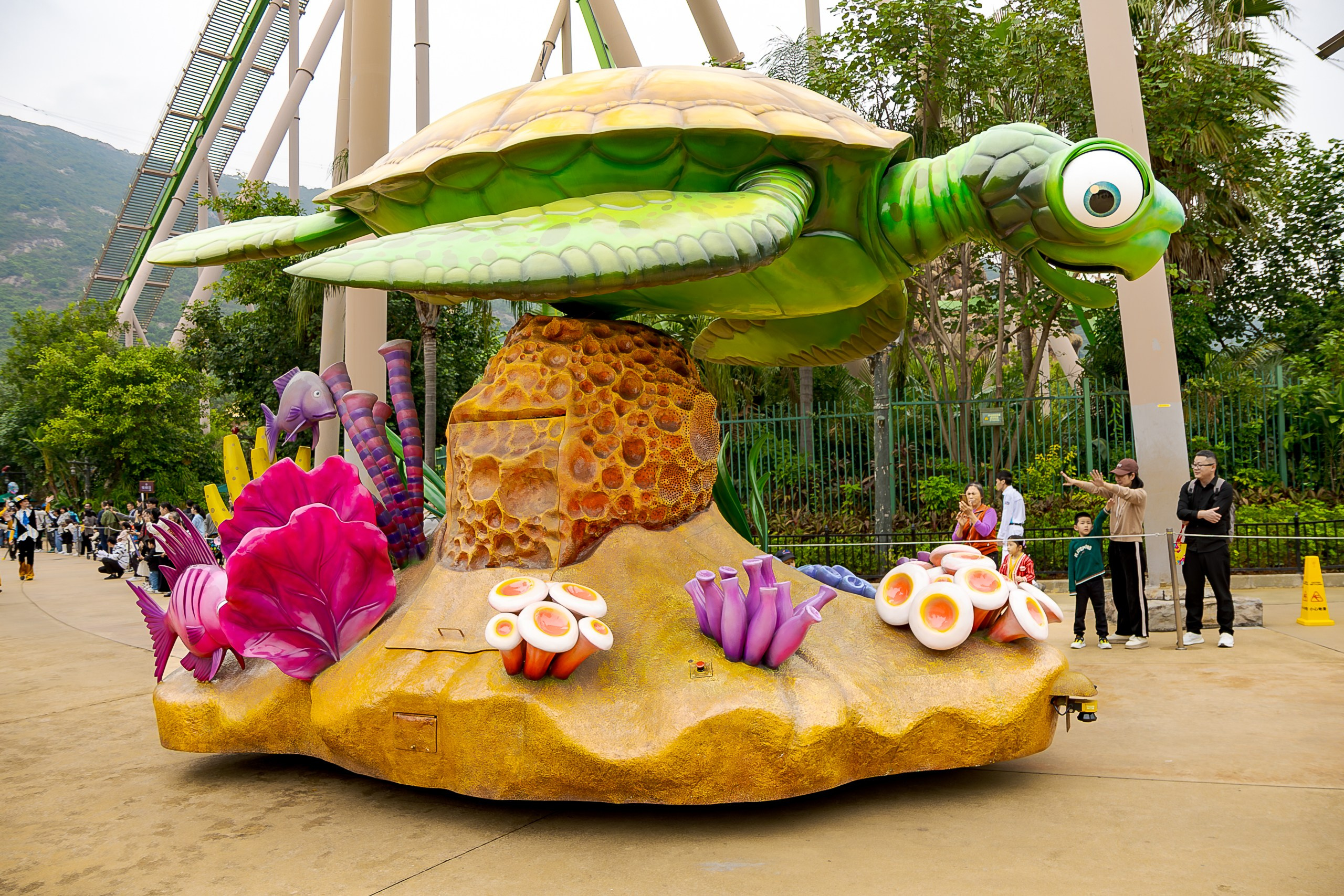 Дневной парад новогодняя версия