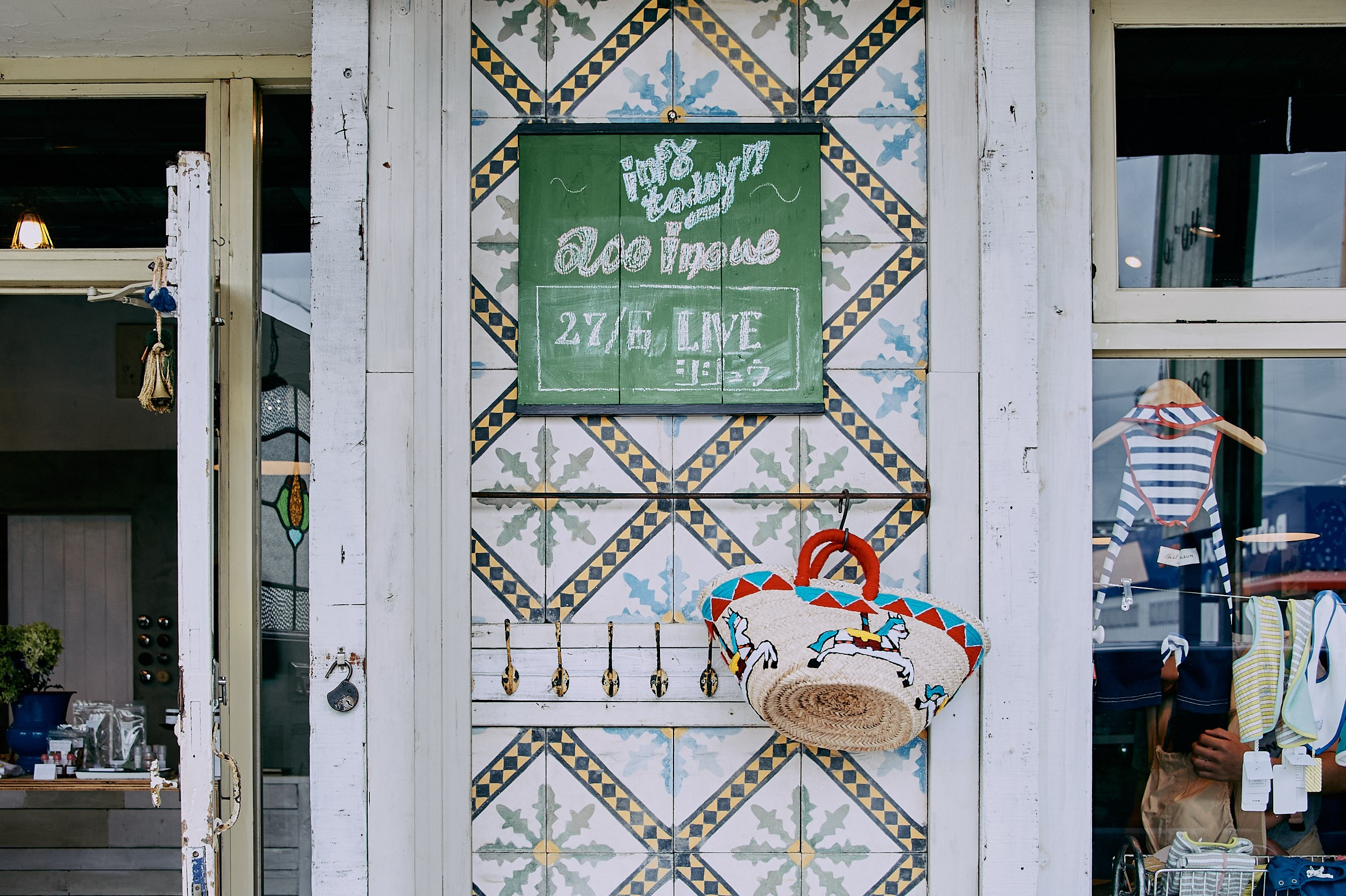 ライブ刺しゅうがやってきた ! !. MT