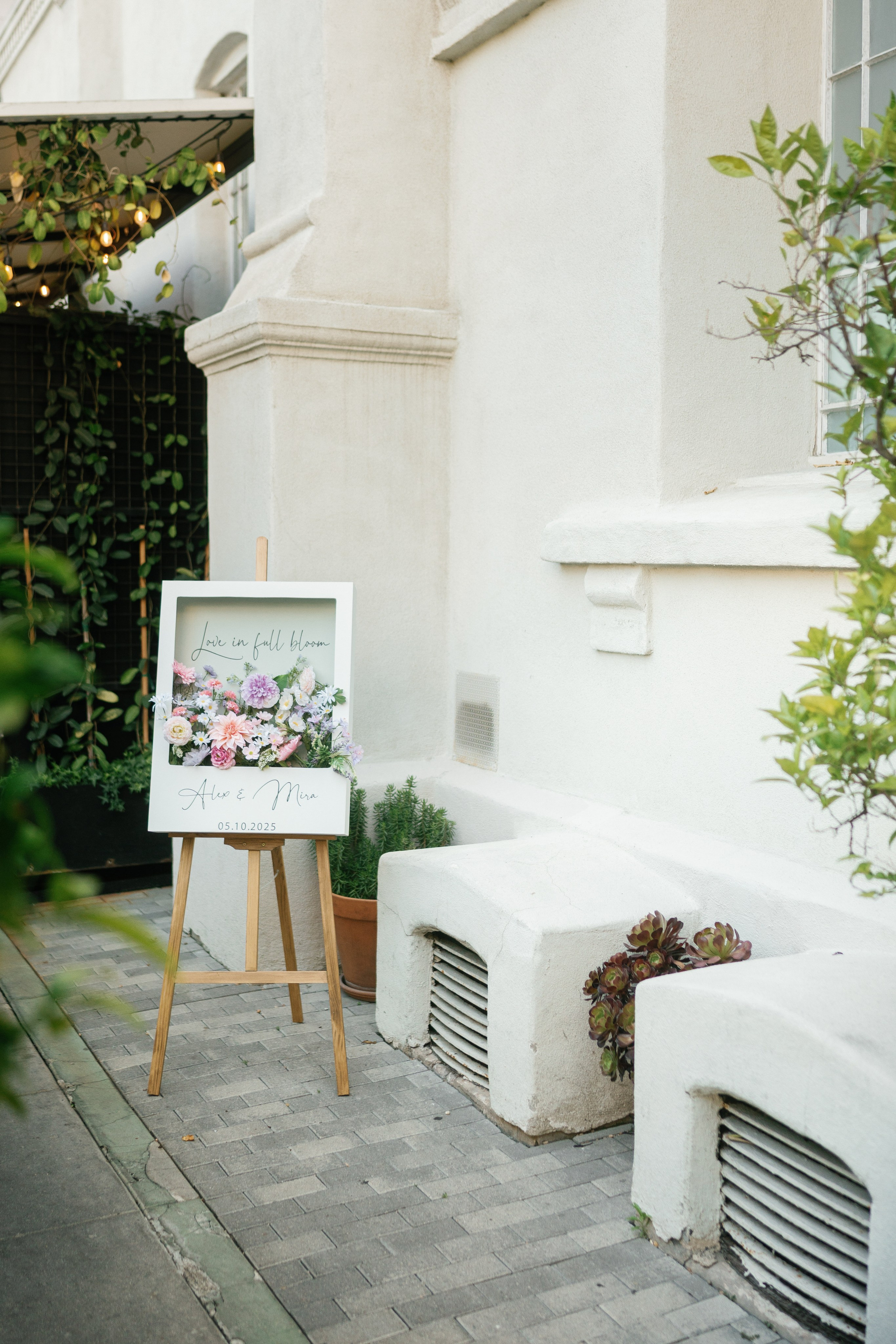 Wedding at Conrad Hotel Los Angeles. Wedding Photography & Videography Team in California, Los Angeles, San Francisco, San Diego and Travel