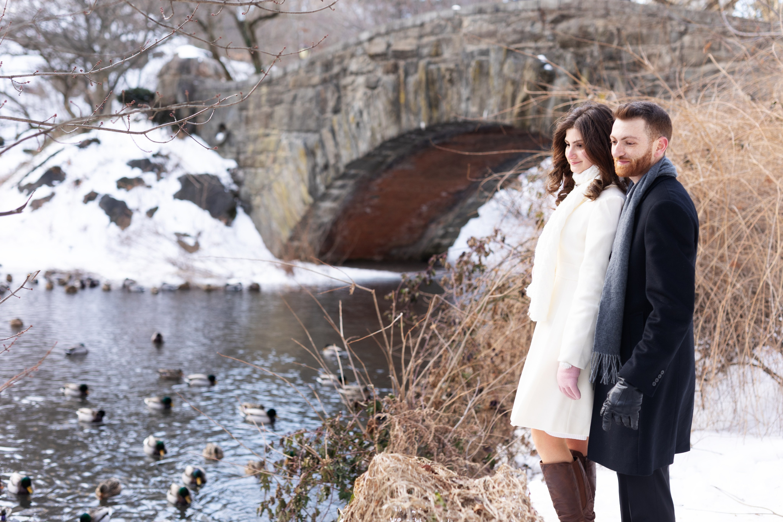 Winter Love in Central Park. Family, lifestyle, and commercial photography in New York and New Jersey