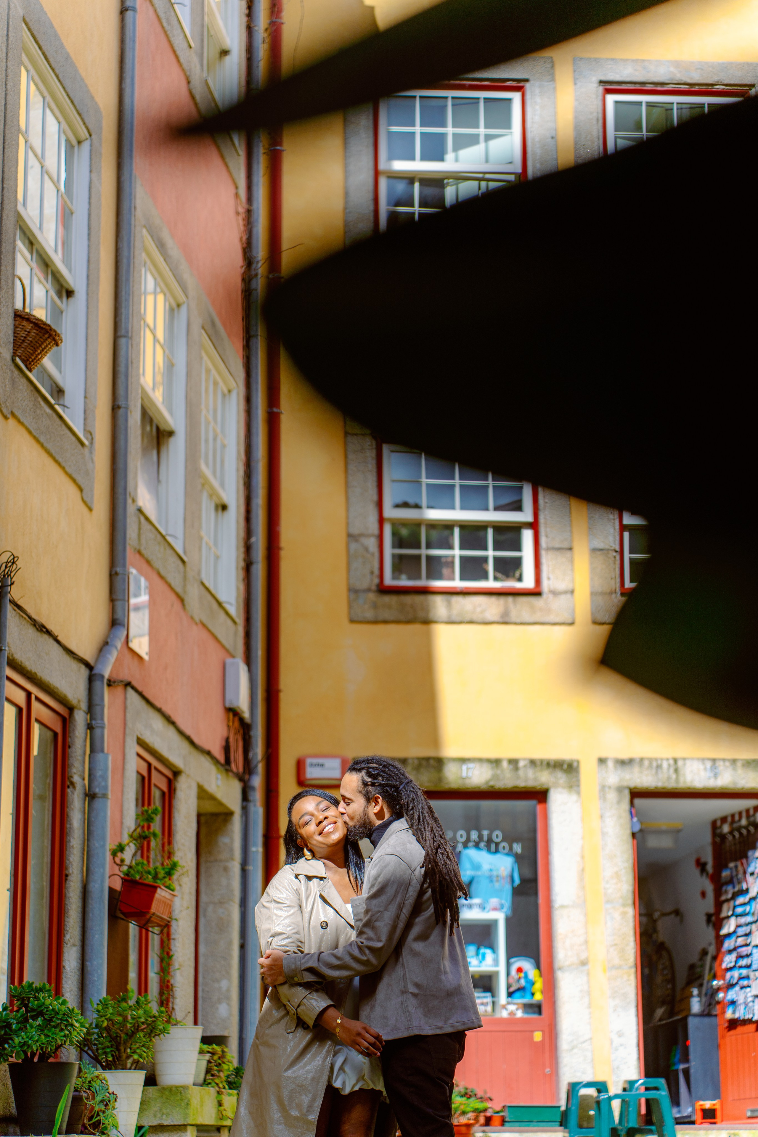 Natalie & Michael in Porto. Porto Travel Photographer | Couples & Vacation Photos in Portugal — WePortugal