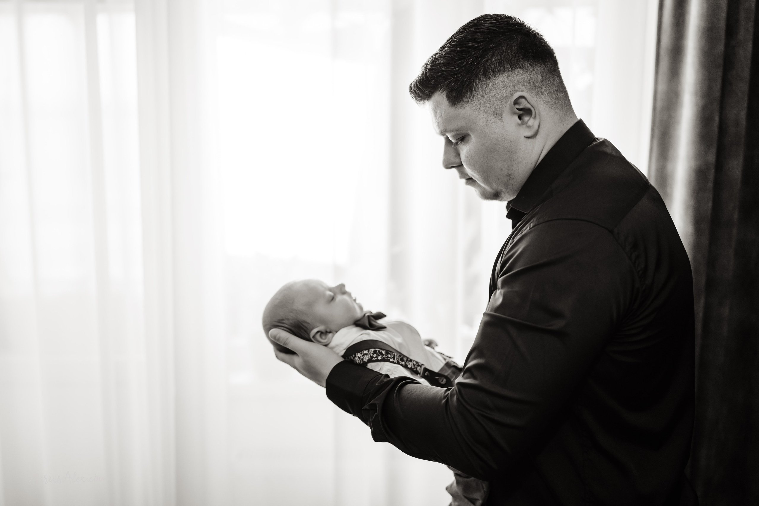 Micutul Mathias - Cel mai distractiv botez. Marius Alex fotograf de eveniment si portret din Suceava