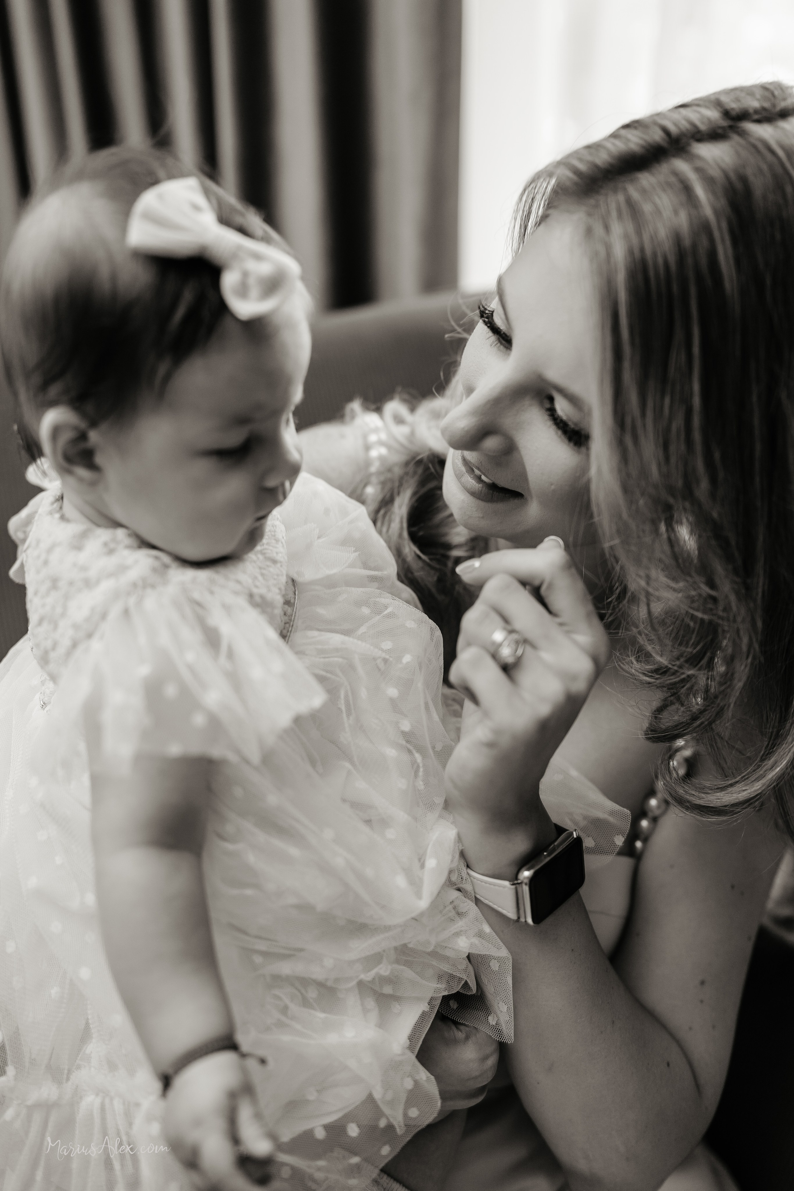 Botezul micutei Olivia Maria. Marius Alex fotograf de eveniment si portret din Suceava