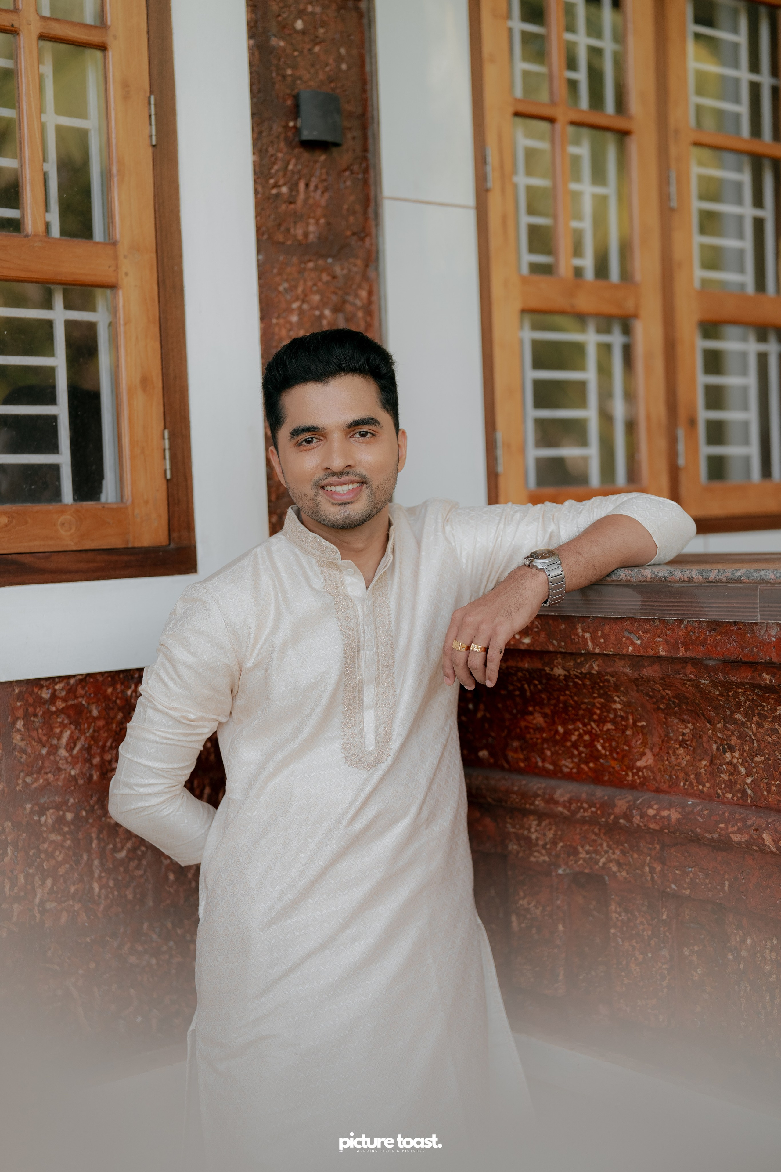 Traditional Kerala Hindu Wedding. Fine art Wedding Photographers in India & Canada