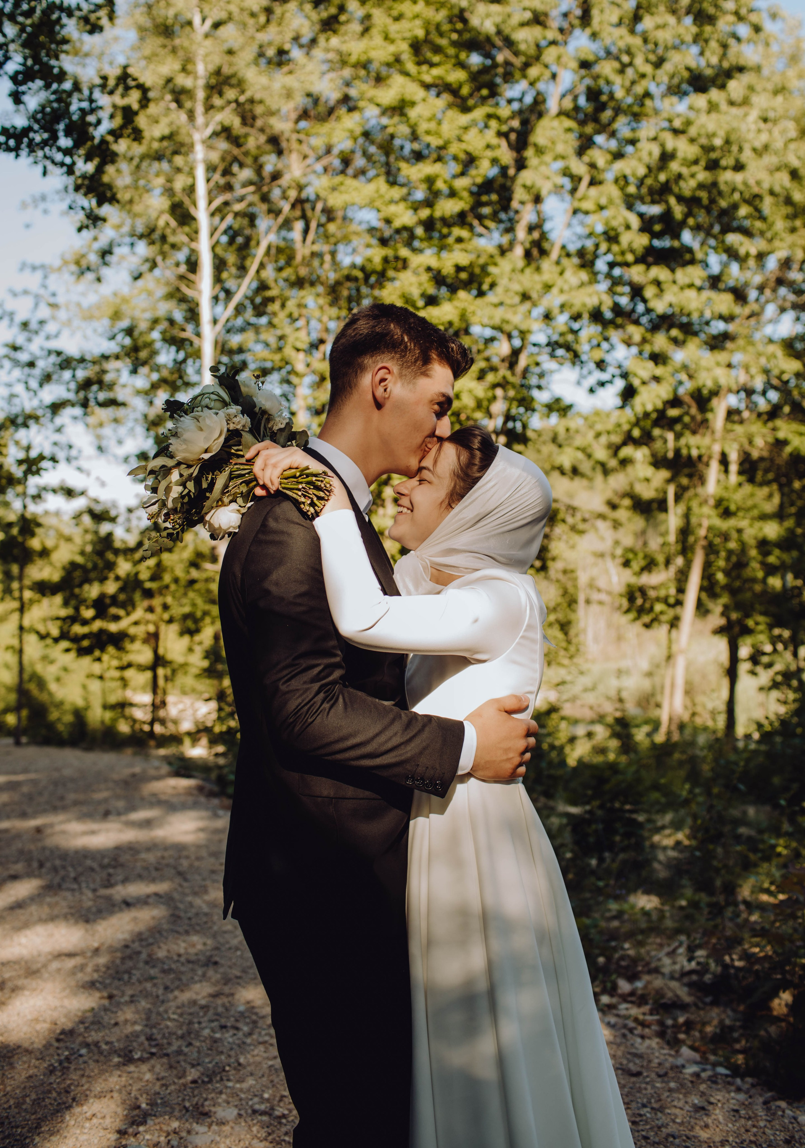 Darius & Alexandra. Wedding & couple photographer from Romania Rut Vetan