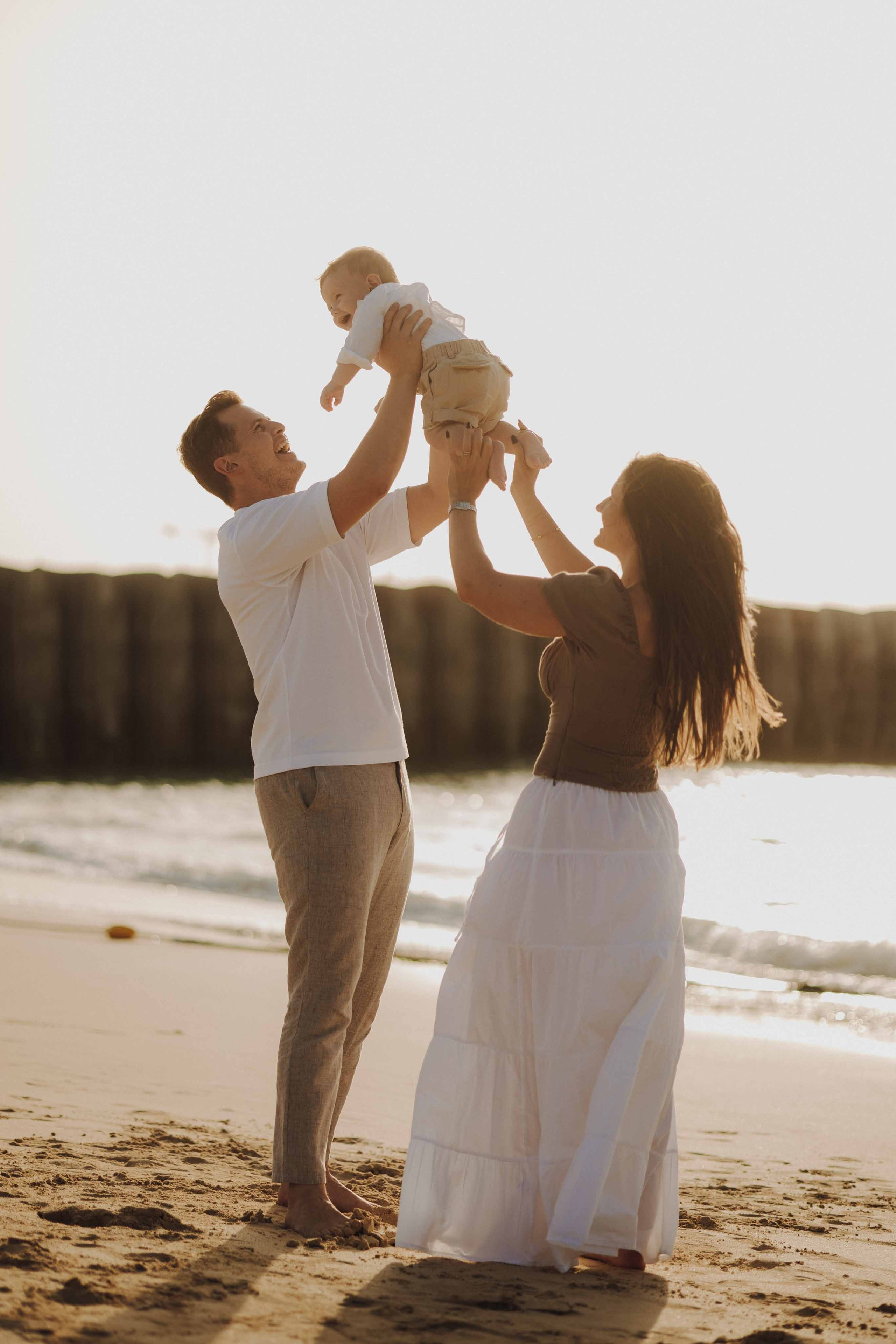 Matteo. Wedding, Maternity & Family Photographer in Dubai, UAE & Worldwide