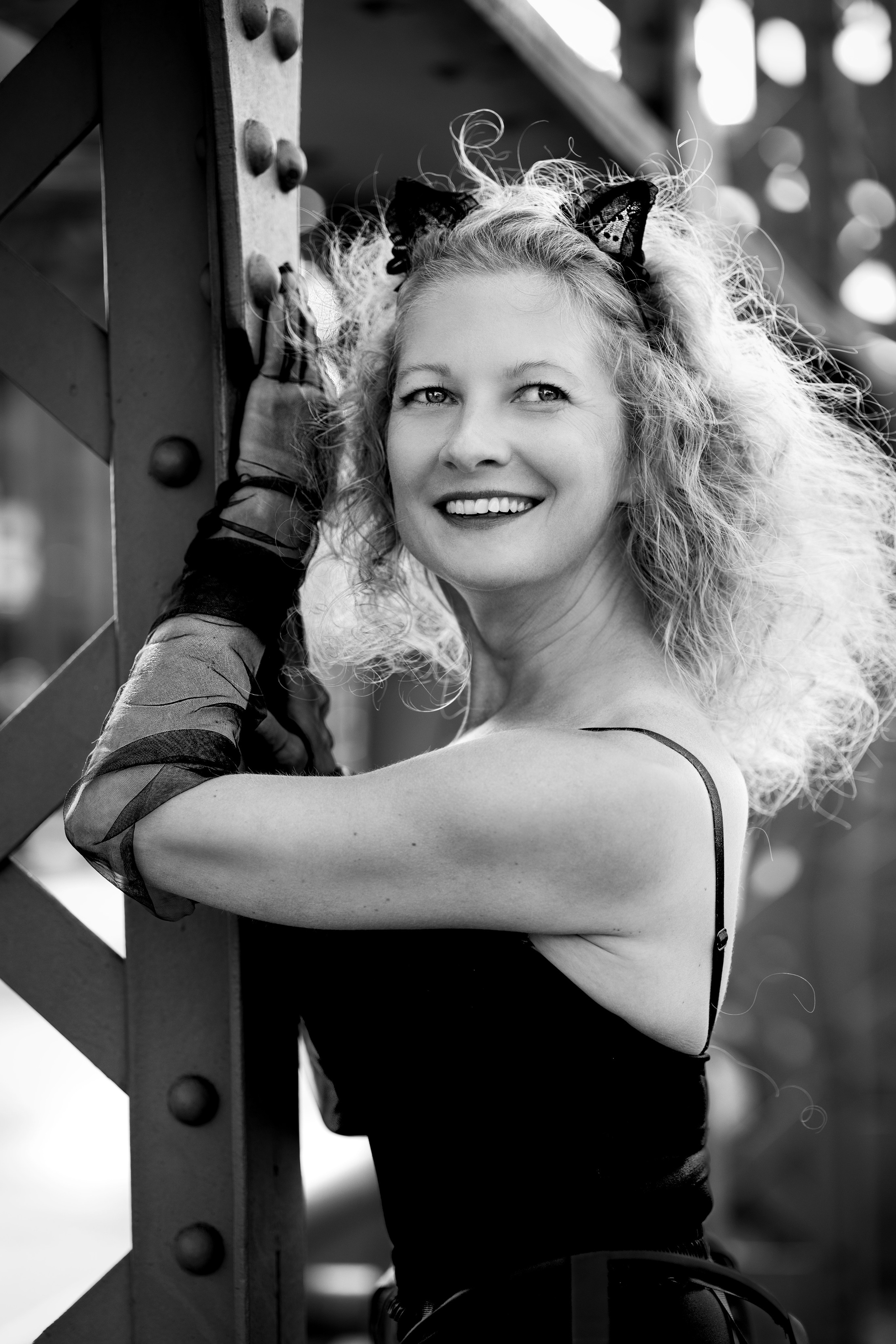 Black and white. Photographer in Munich