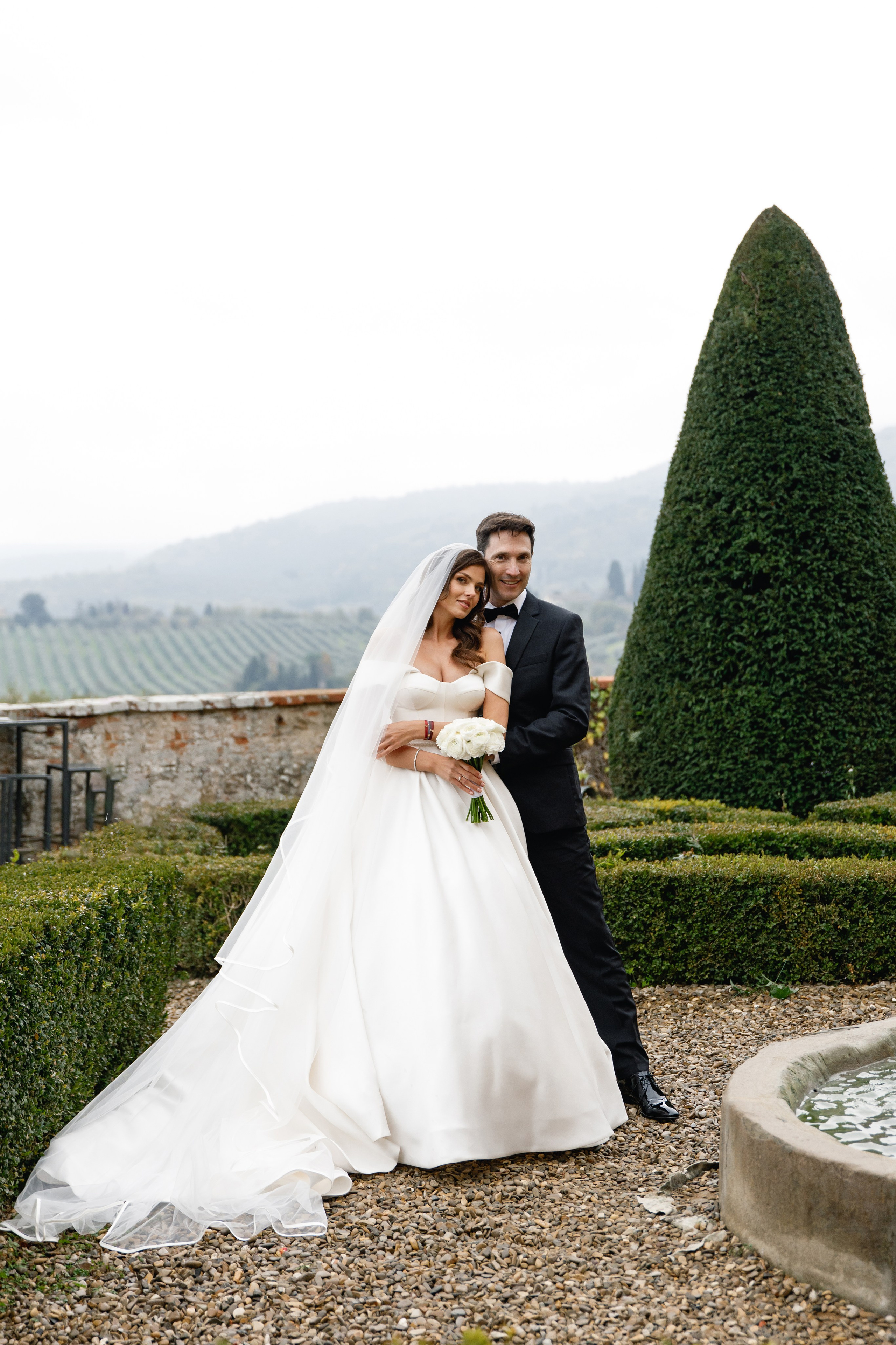 Destination wedding Photographer Italy Tuscany Rome Como Umbria. Wedding Photographer Rome Tuscany Como Sicily Puglia Amalfy Italy- Oksana Savenchuk