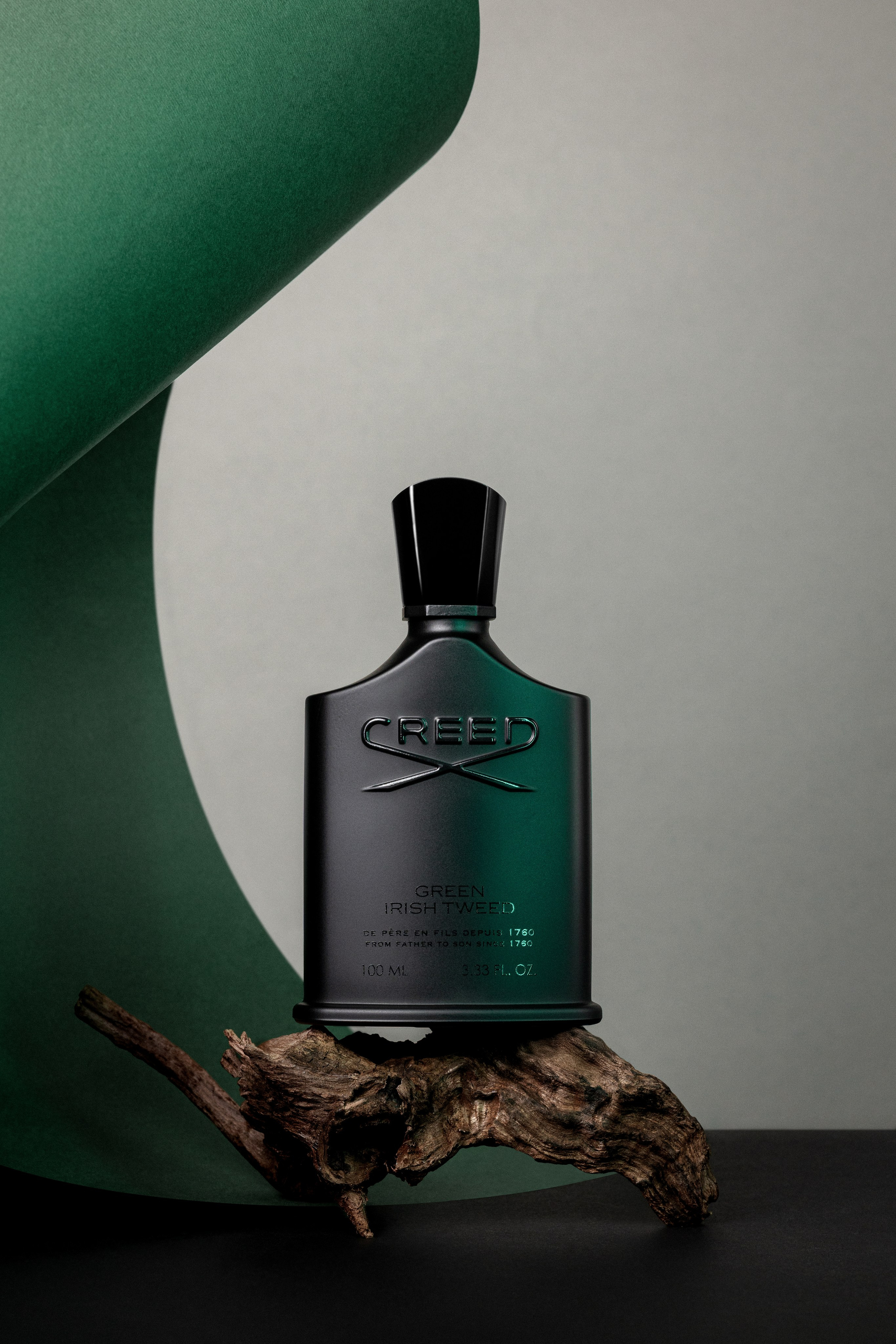 Dmitrii Cretu l Commercial & Product Photography