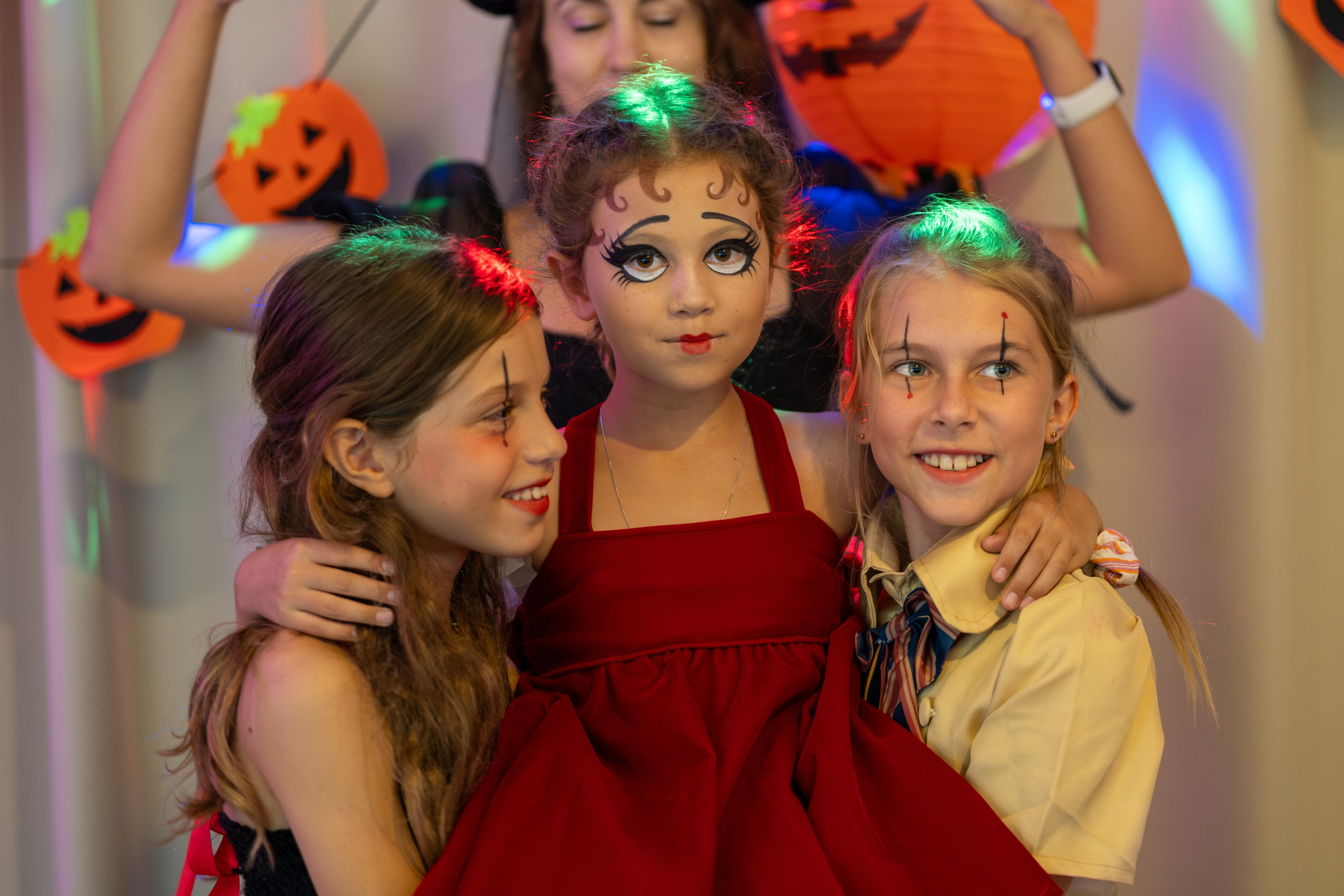 HalloWeen in Mom To Be. Graytail Photo
