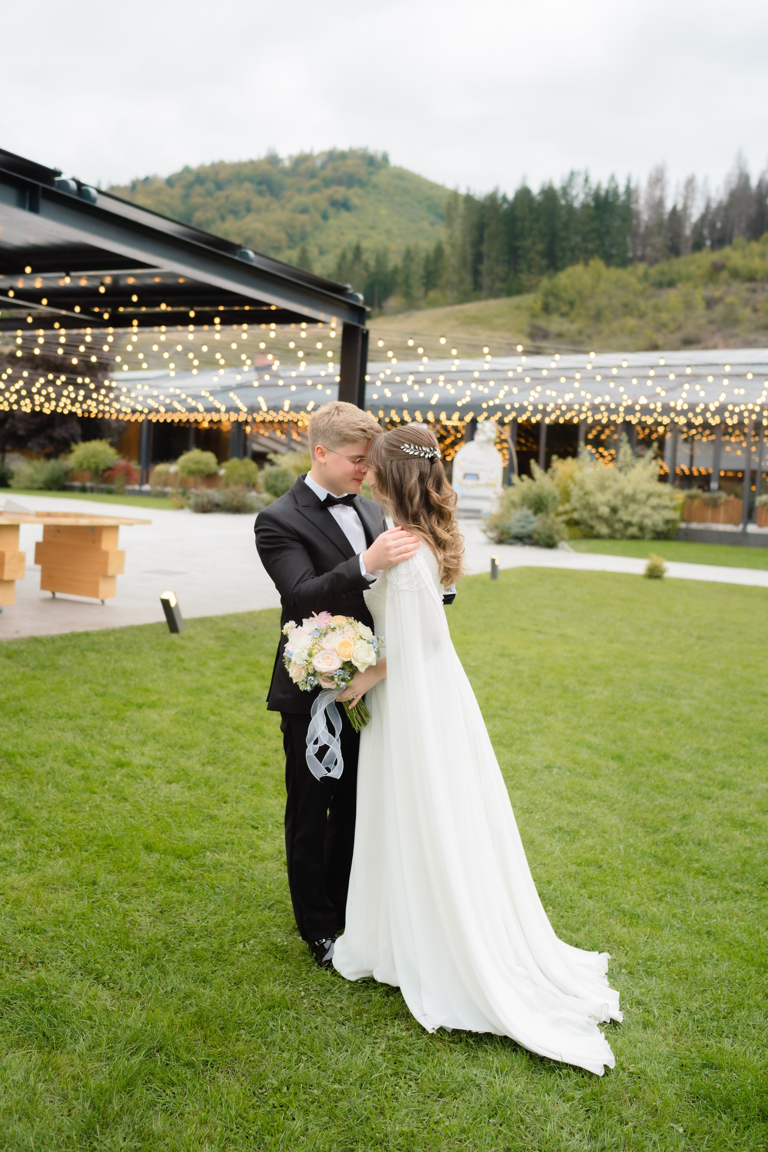 Miruna | Ruben Preview. Main