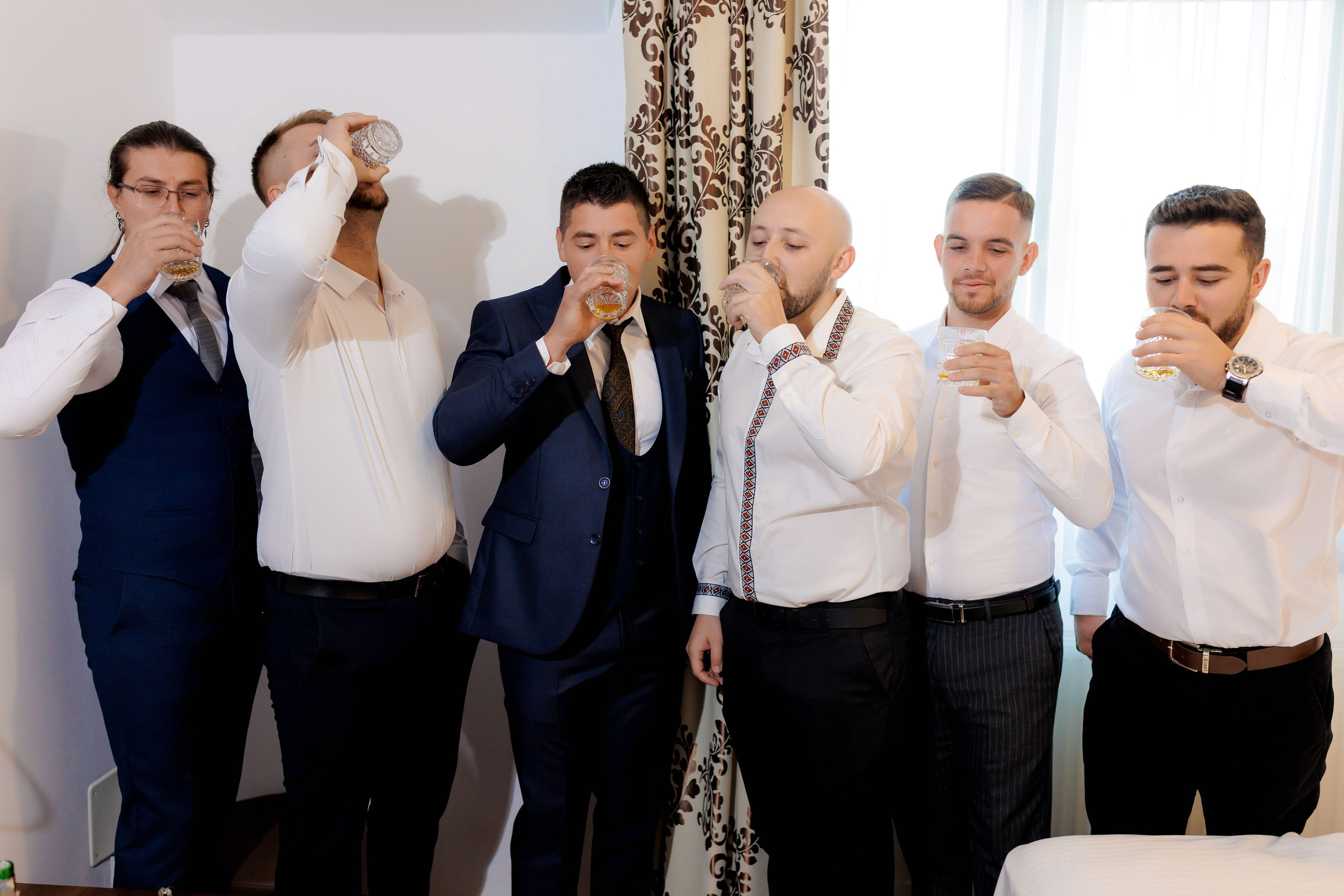 Loredana & Emilian – Ziua Nunții | Videografie - fotografie Botez Suceava, Iași, Botoșani. Servicii foto-video profesionale, pentru momente de neuitat