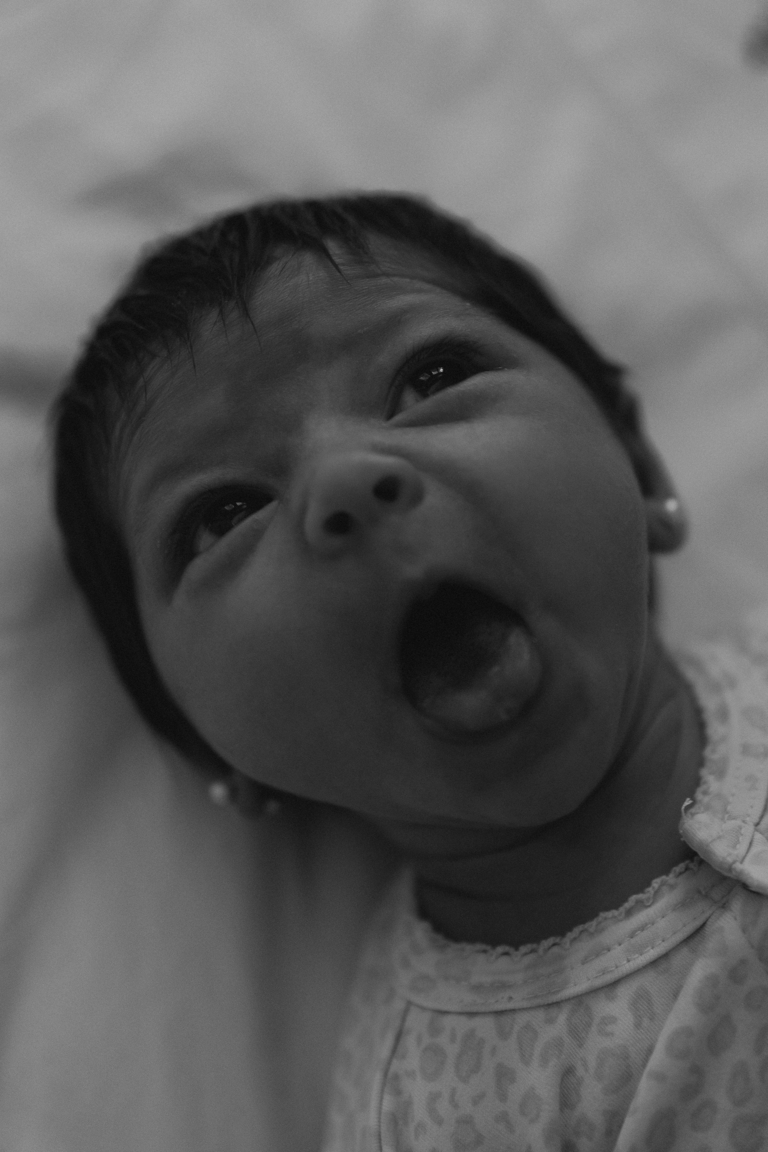 Sesión en casa con recién nacido y mamá — Dulzura y momentos reales. Photographer in Santiago, Chile Anna Almazova