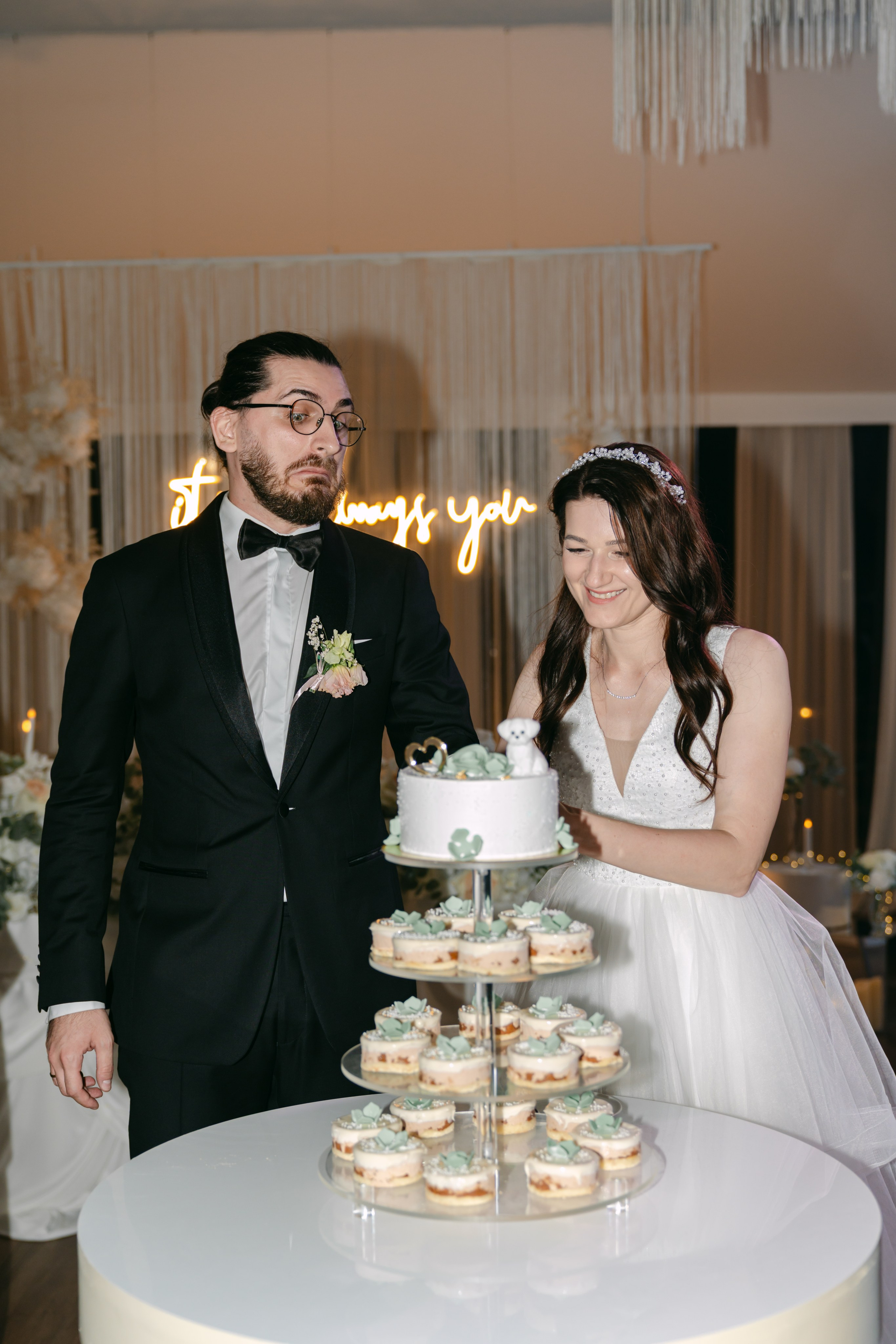 Gabriela & Dragos. Gabrielacojocariu.com