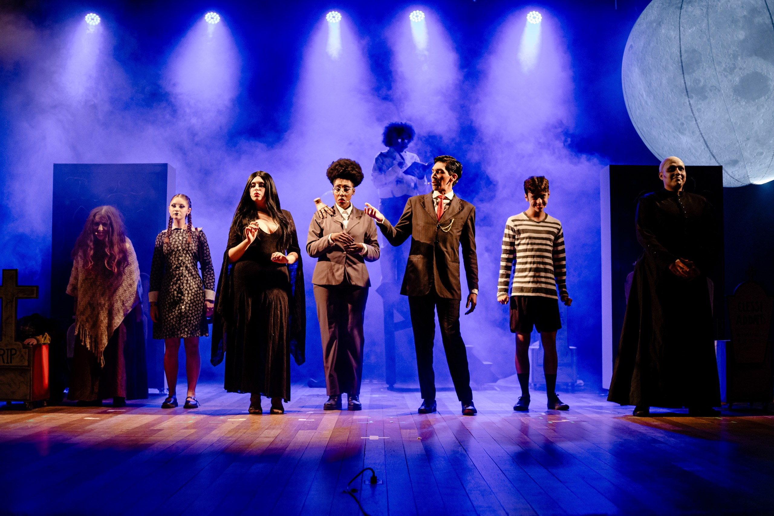 Espetáculo A Família Addams — Grupo de Teatro Univali