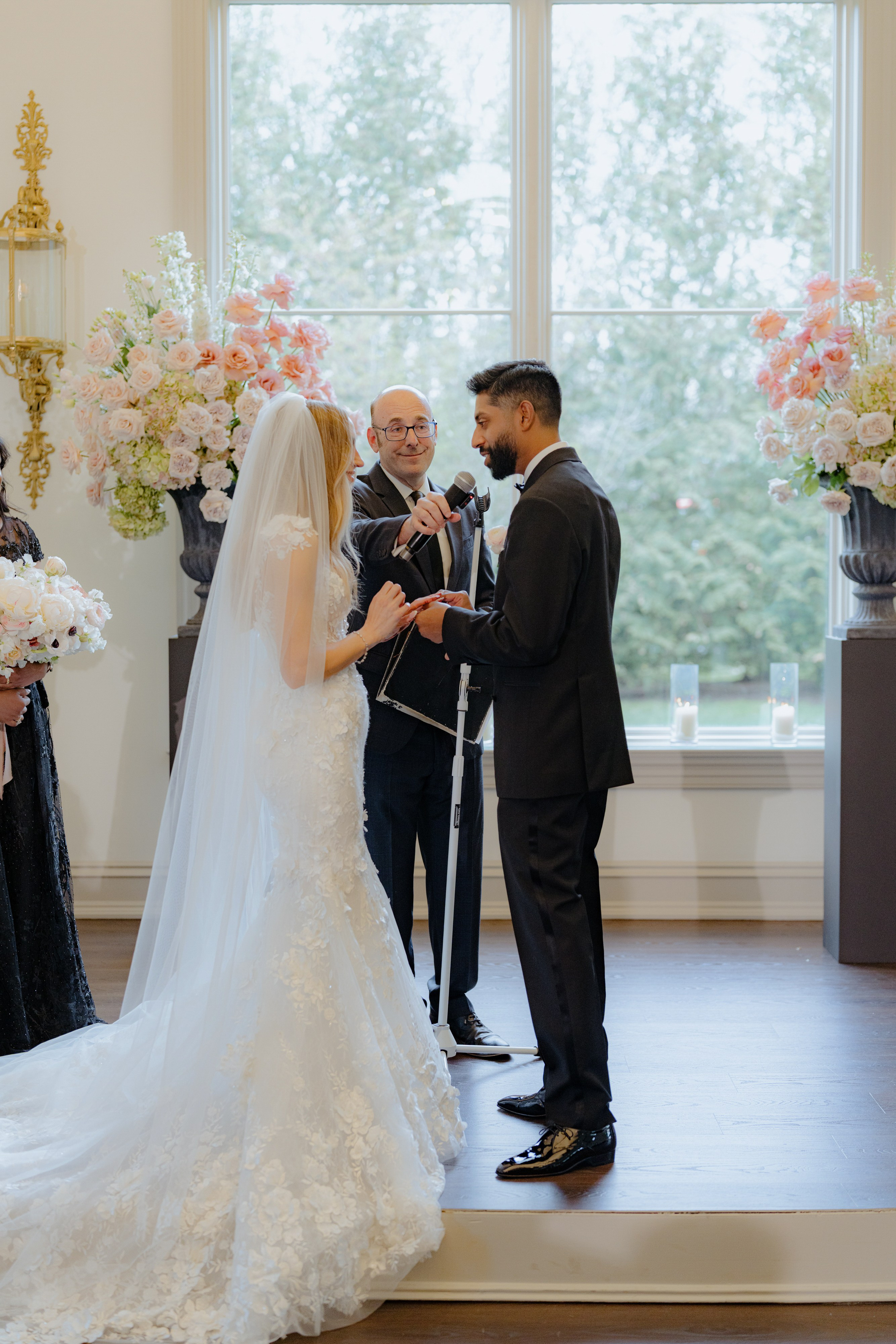 Luxury Indian Wedding Photography Gallery | New York & New Jersey & Florida | Vova Chi. Wedding photographer and videographer New York | New Jersey