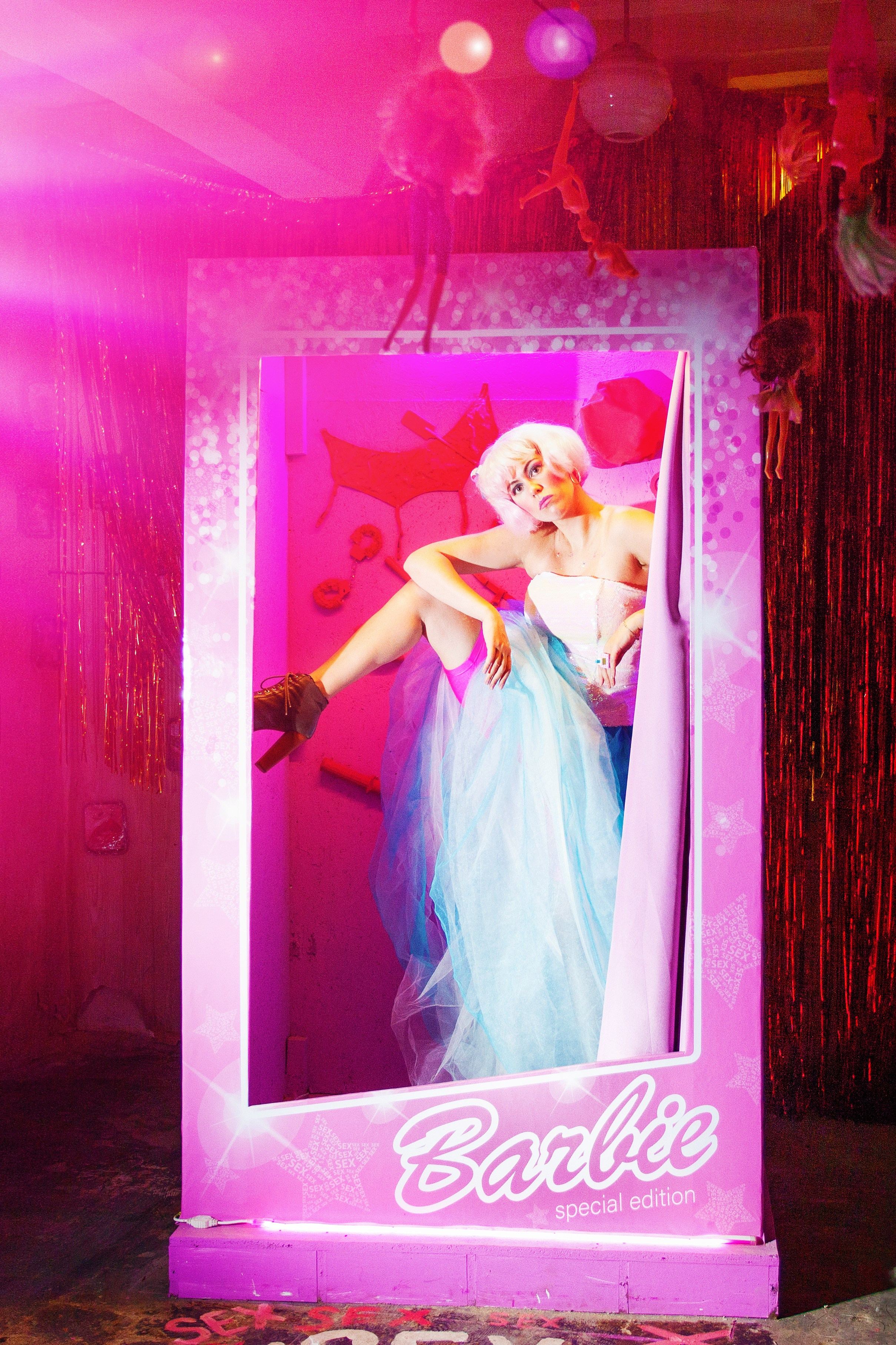 Creative. Photographer Anya Goldenberg. Works in Reading and surrounding areas
