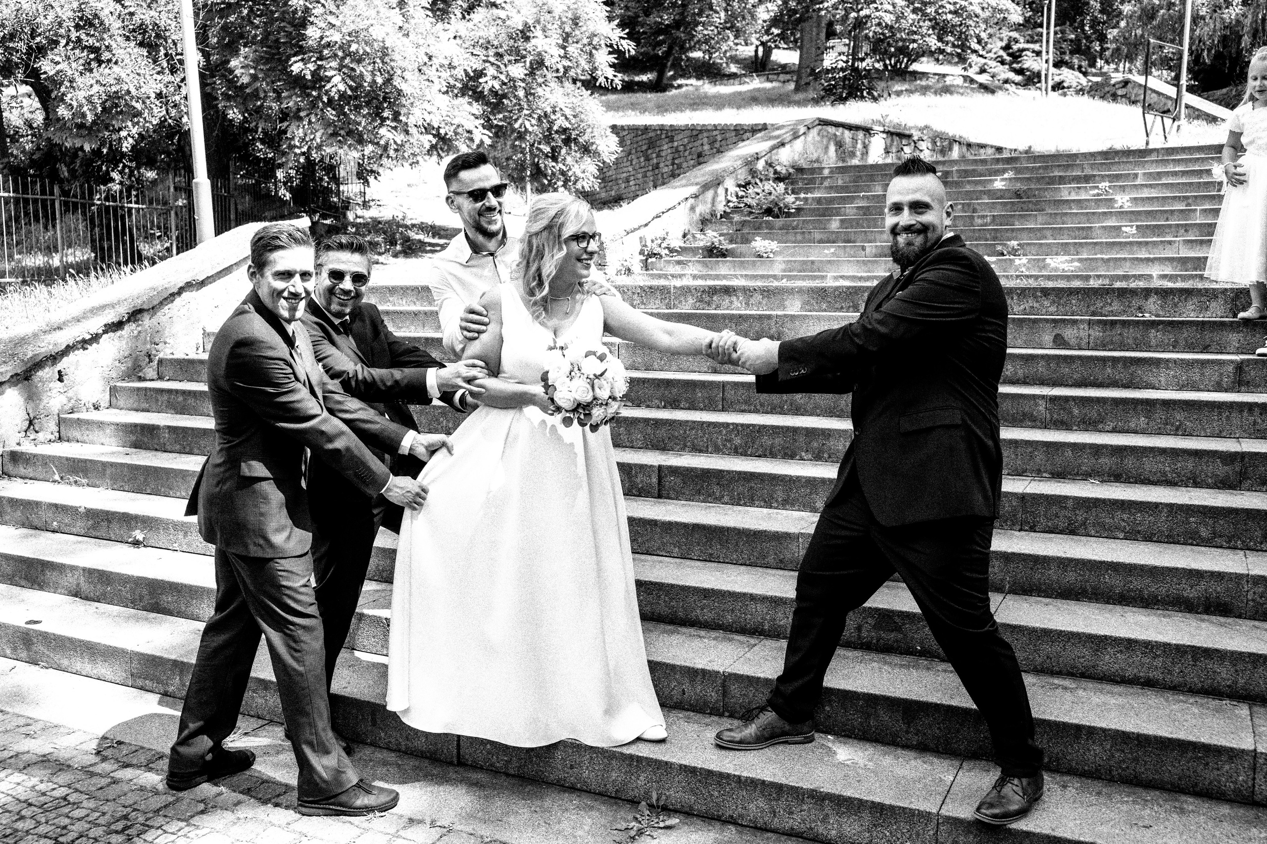 Petra & Jiri. Svatební fotograf a kameraman v Česku a po celé Evropě — Teplice, Ústí nad Labem, Praha, Drážďany