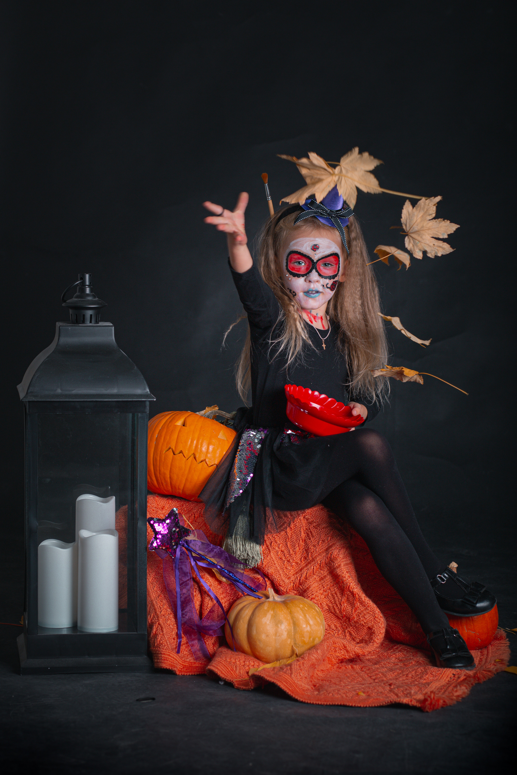 Детски тематични фотосесии. Фотограф Бургас. Фотосесии в студио и на открито, портрети, заснемане