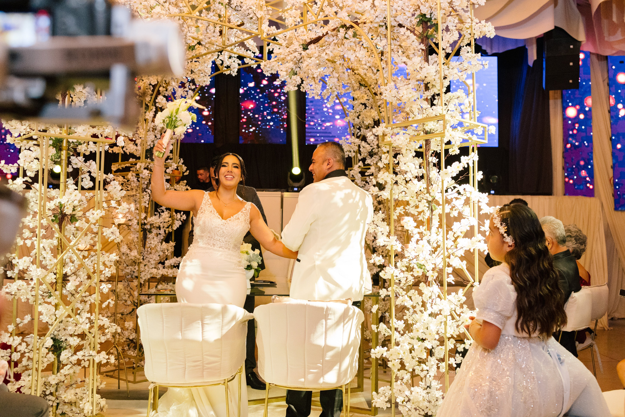 Alejandra y Salvador. Principal