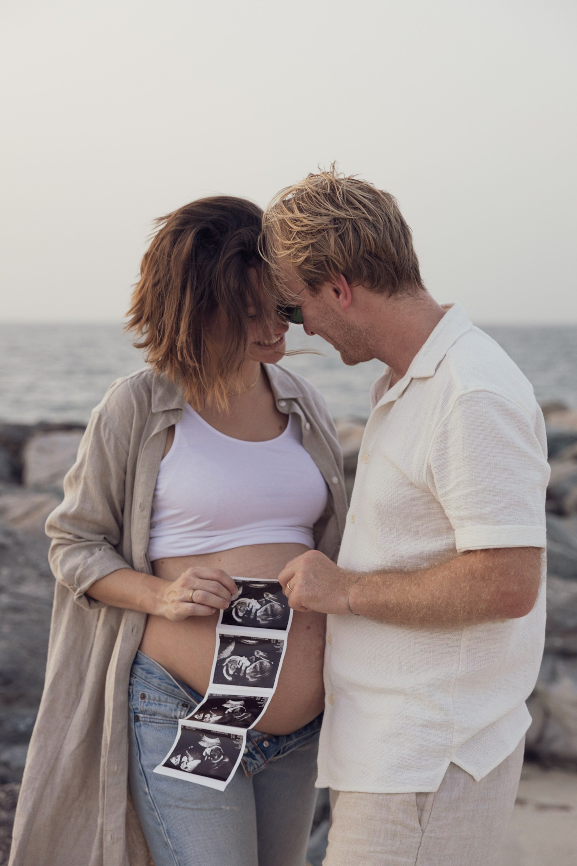 Maternity Session — Beach. Family Photographer in Dubai