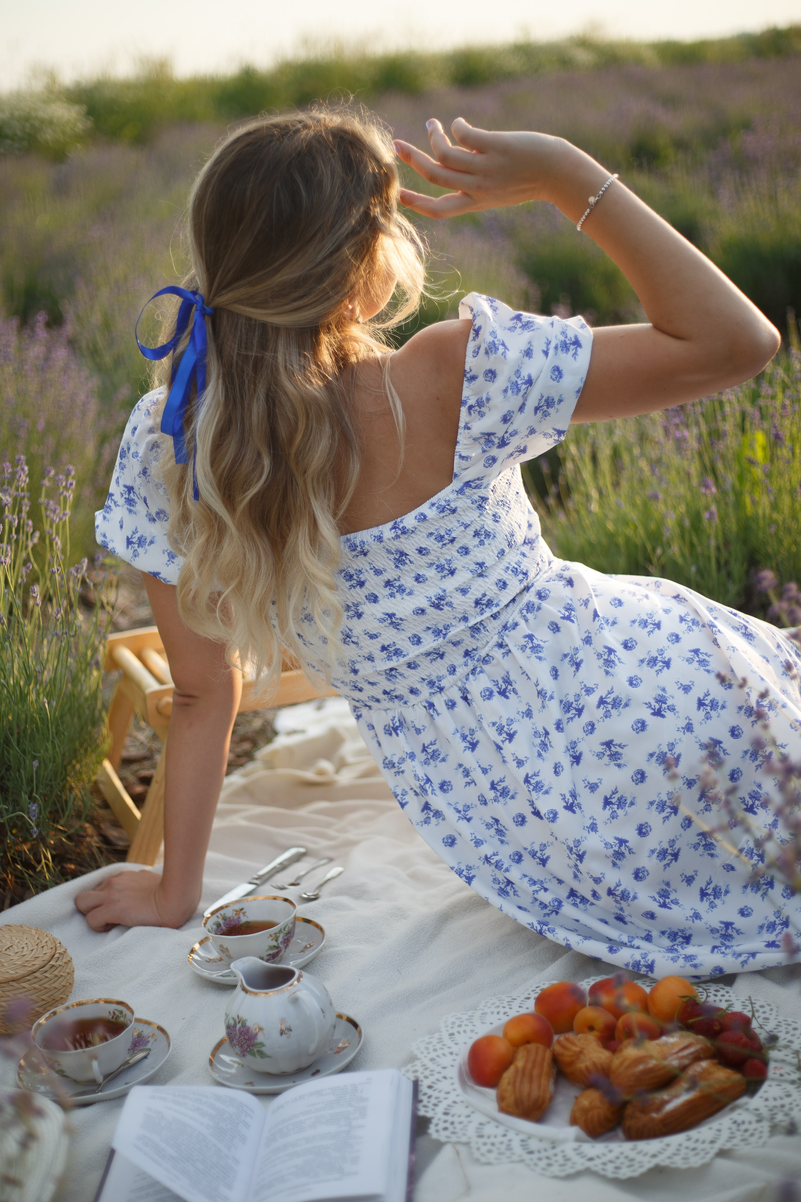 Lavender field. Photographer Anna Curly | Weddings and Events in Dubai