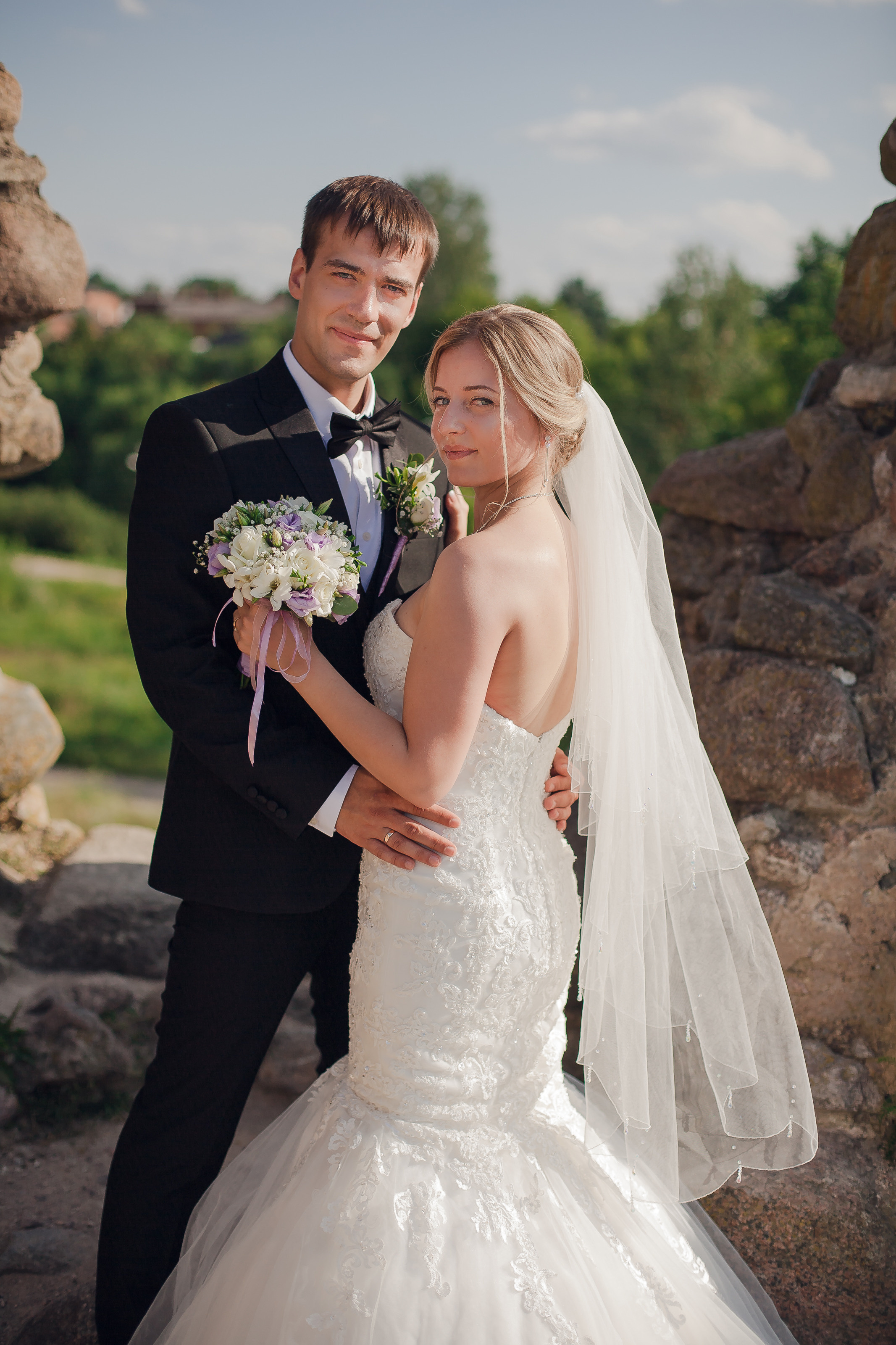 Kāzu fotosesijas Latgalē. Populārākā kāzu, bērnu un ģimeņu fotogrāfe Latgalē Veronika Lokotko