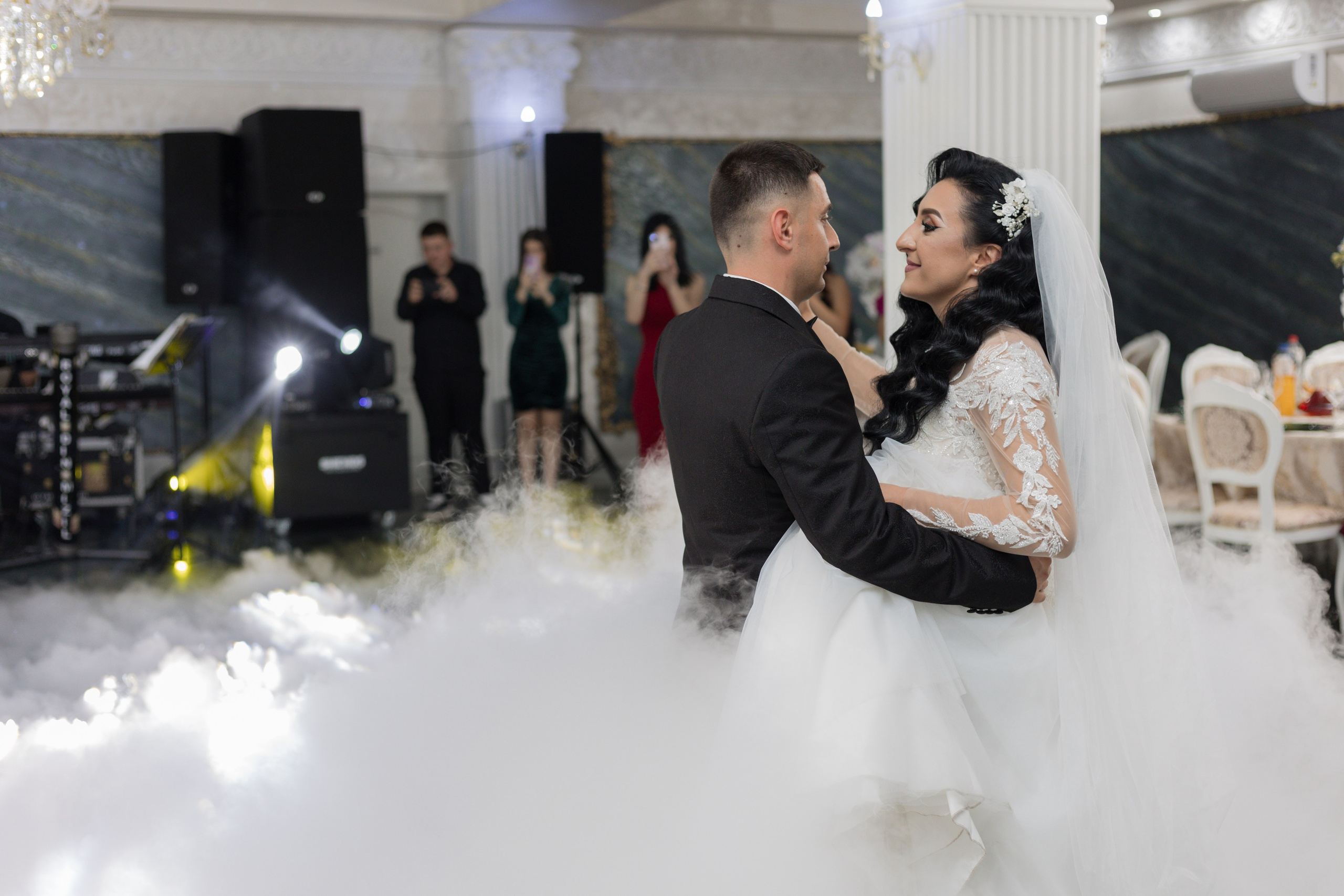 Malina & Alex. Fotograf si videograf — evenimente si studio