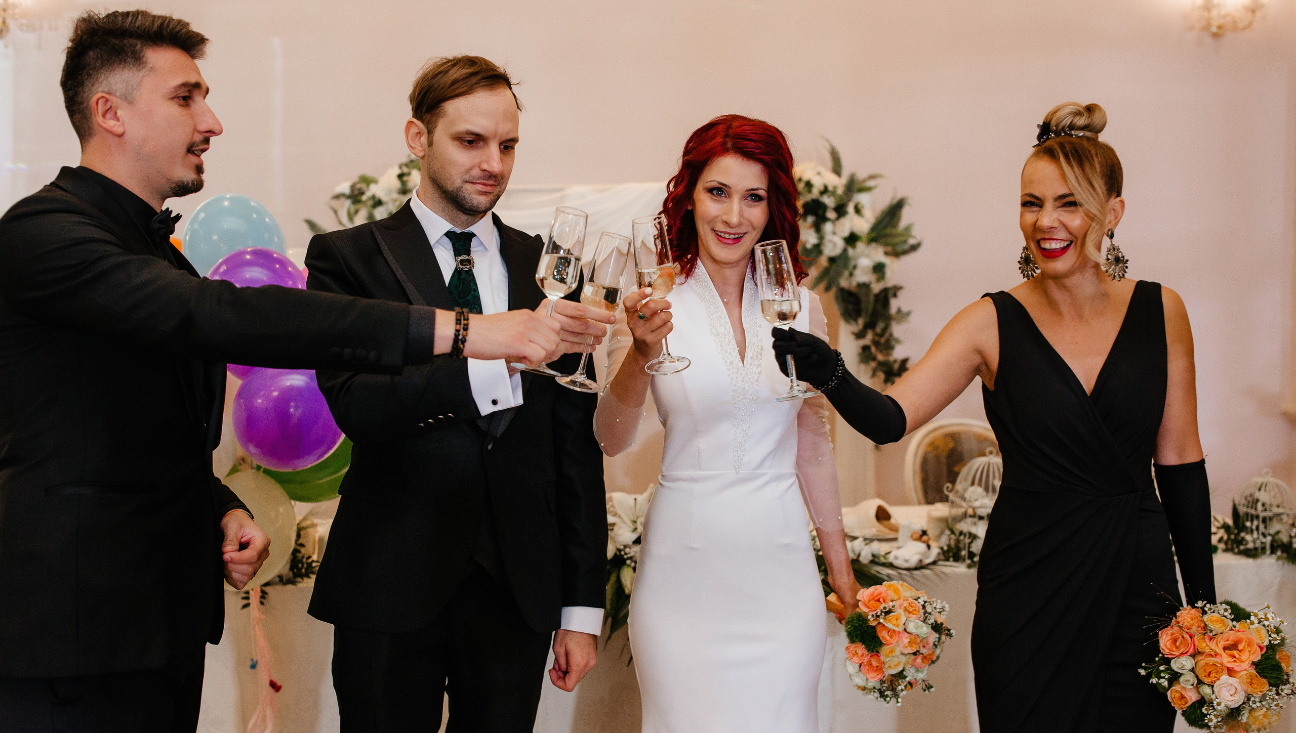 Nunta Elena & Tudor — Fotografie de nuntă în stil natural și elegant. Rares Bucur is a professional wedding photographer based in Cluj-Napoca, Romania, specializing in wedding photography