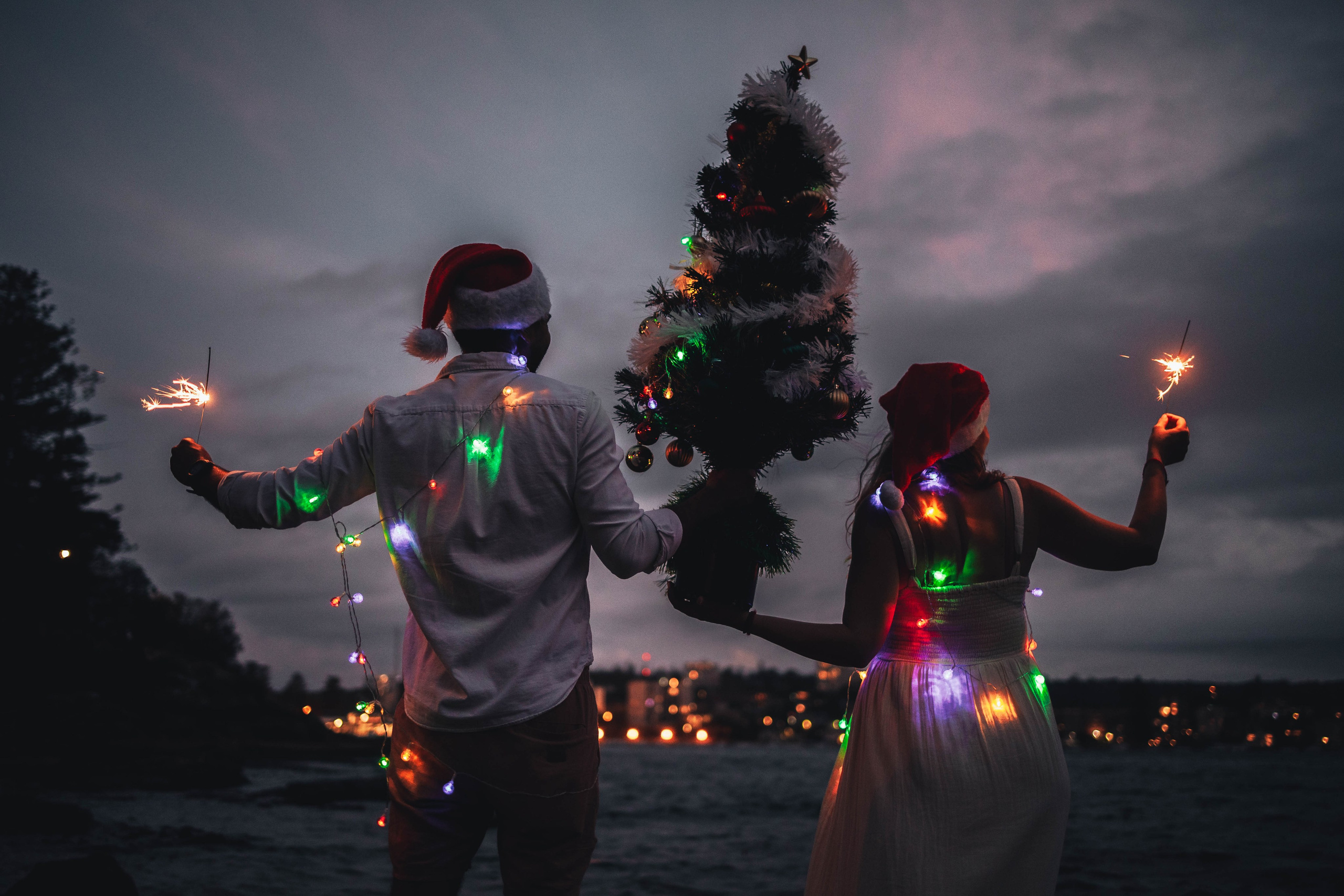 Heather + Tulio + Pregnant + Christmas. True Story Photography