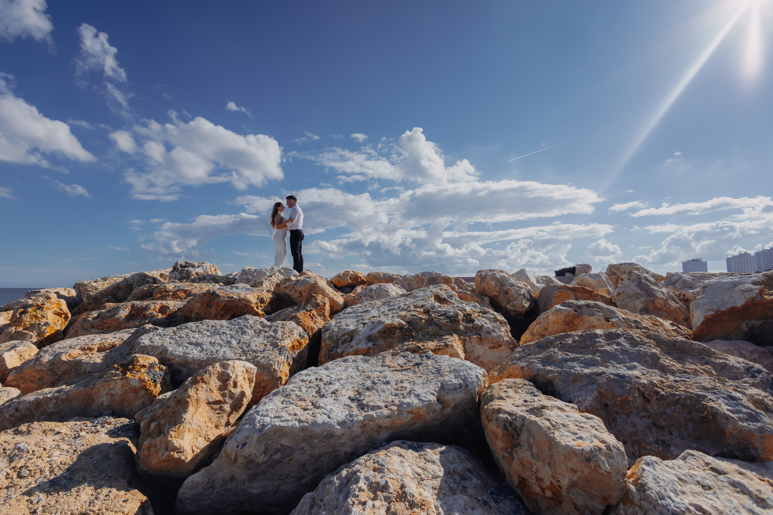 ANDREEA & RAZVAN - SAVE THE DATE. Fotograf Nuntă | Lucian Murgeanu - Fotograf Profesionist Evenimente