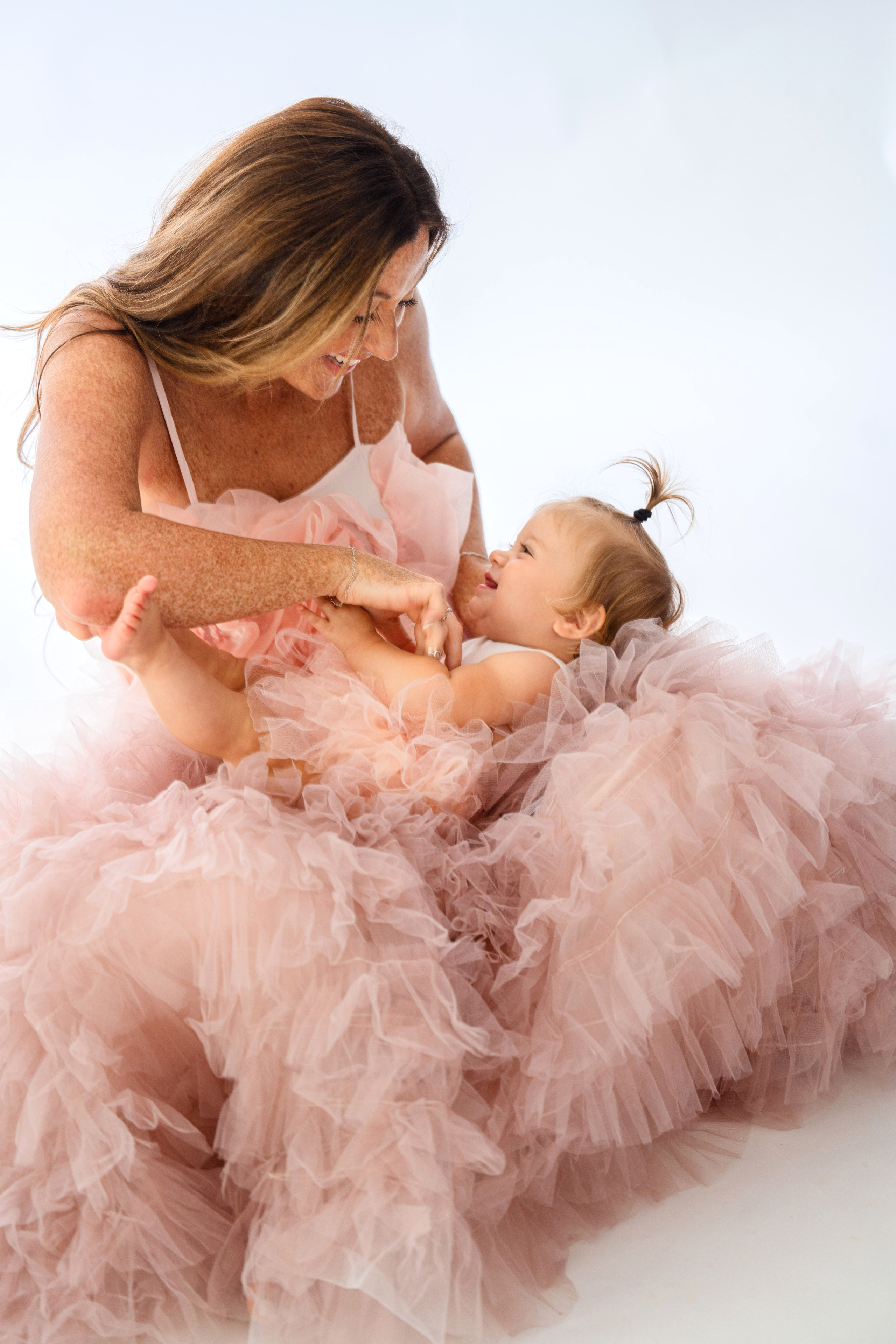 Cassidy. Wedding, maternity and family photographer in Charlotte Tasha Minn