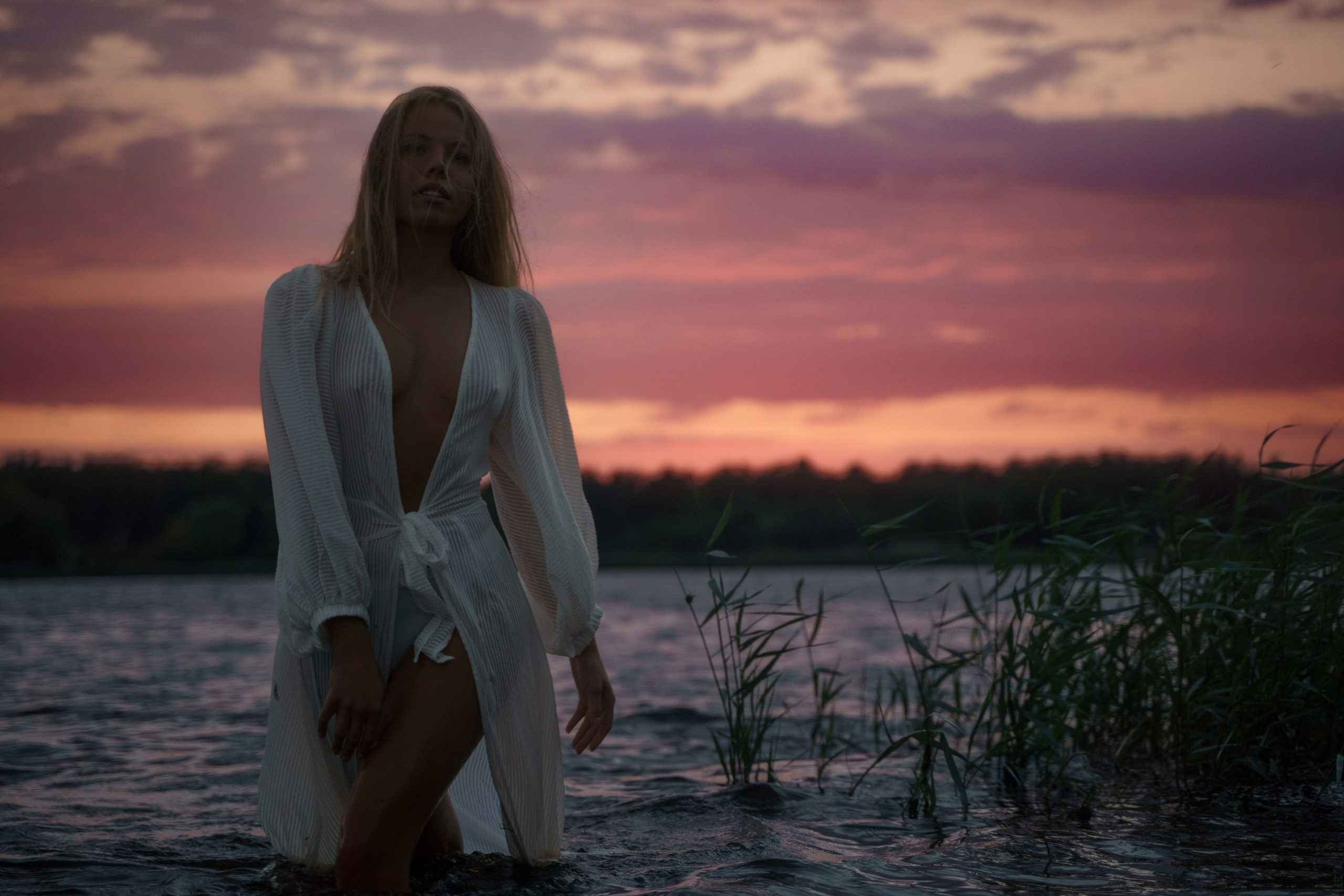 Storm, linen and milk