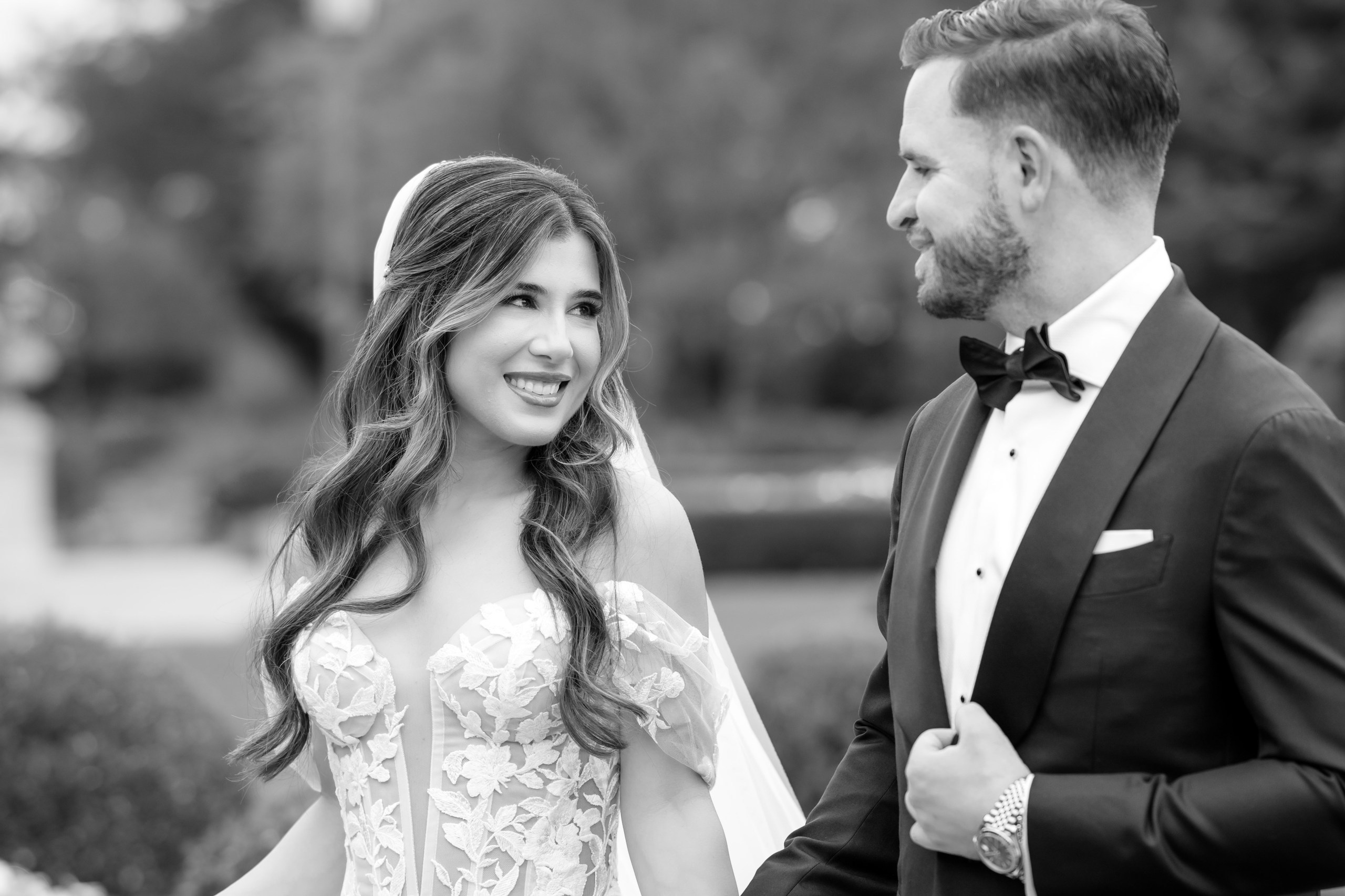 Arianeh & Michael, Park Chateau. Wedding Photo & Video