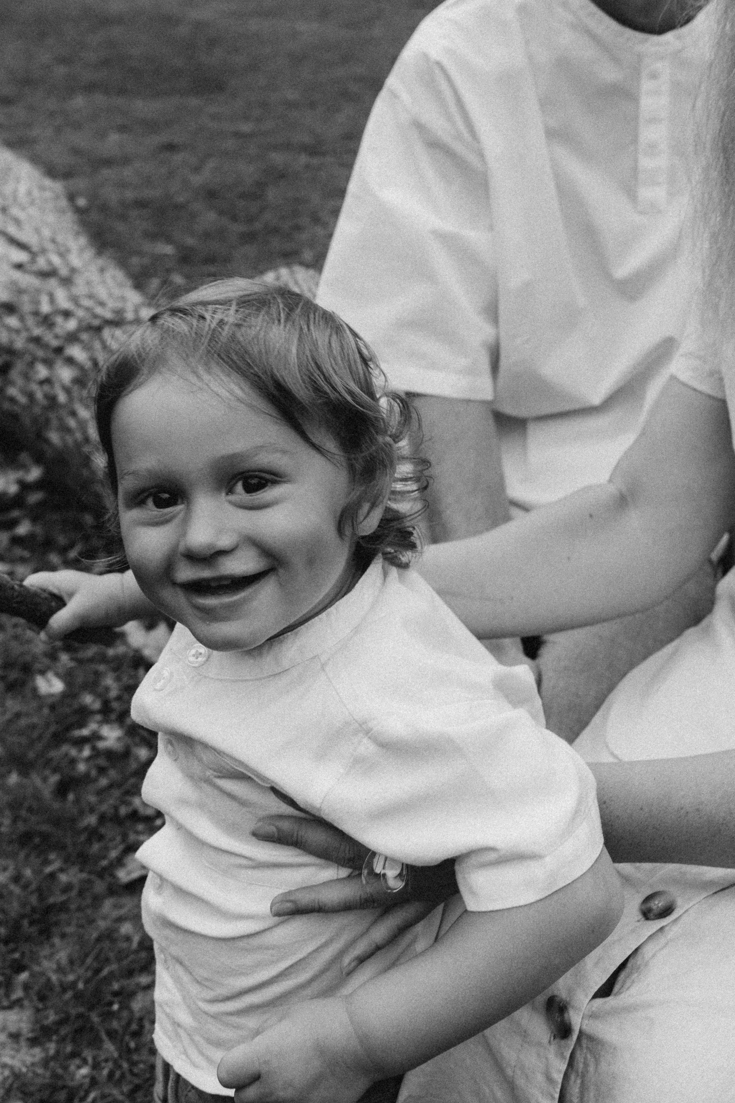 Kaivopuisto. Wedding and potrait photographer in Helsinki Vickan O