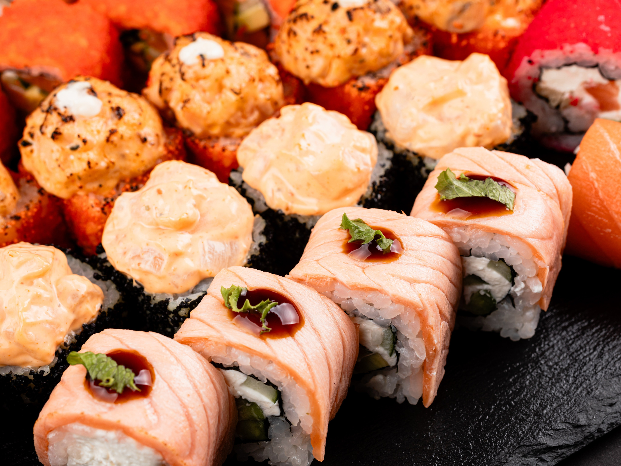 Tokyo Roll — фуд-фотосъёмка суши и роллов в Бишкеке. Фотограф в Бишкеке Оксана Шувалова