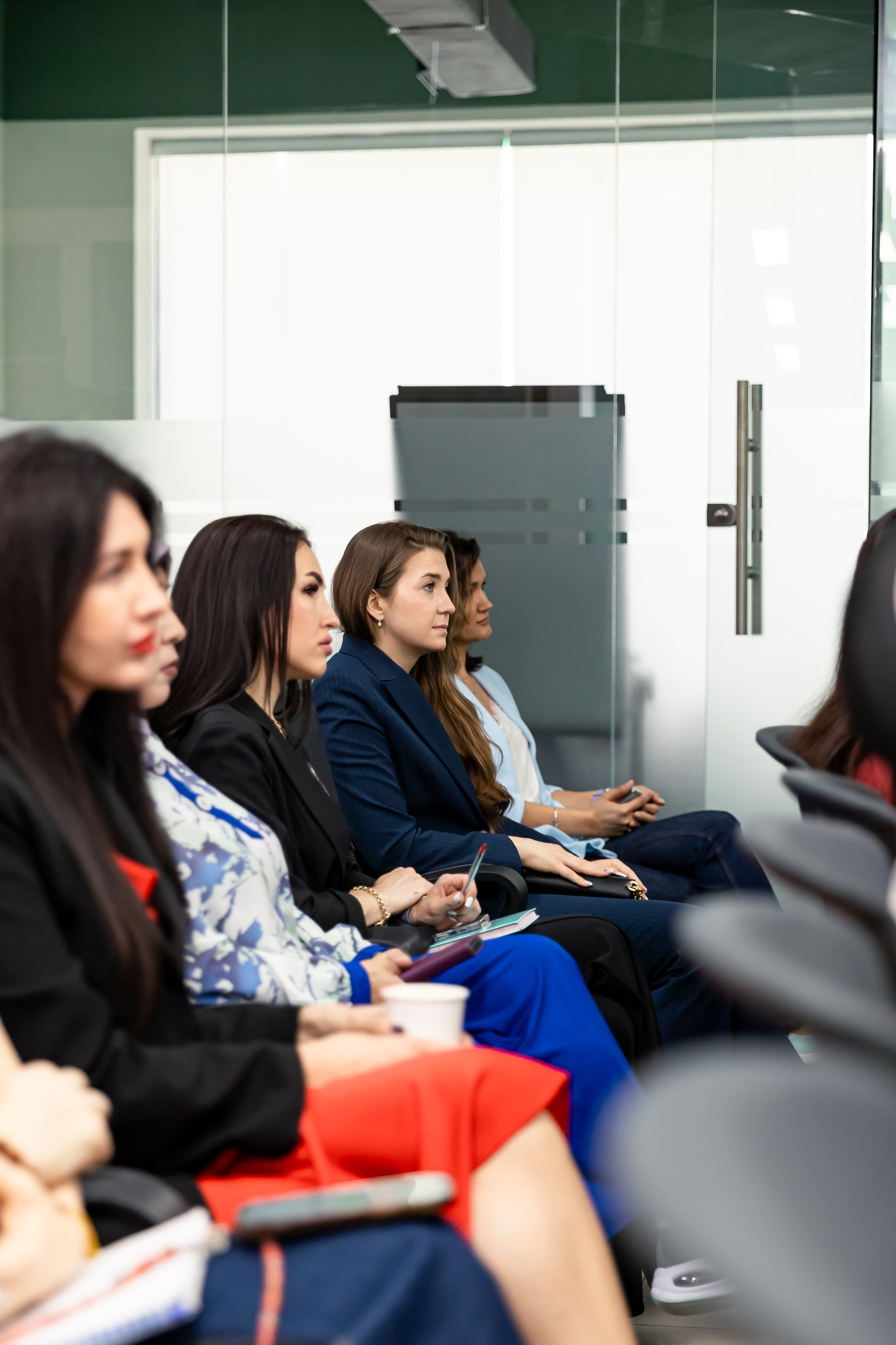 Репортажная фотосъёмка. Яркие моменты, запечатленные в каждом кадре